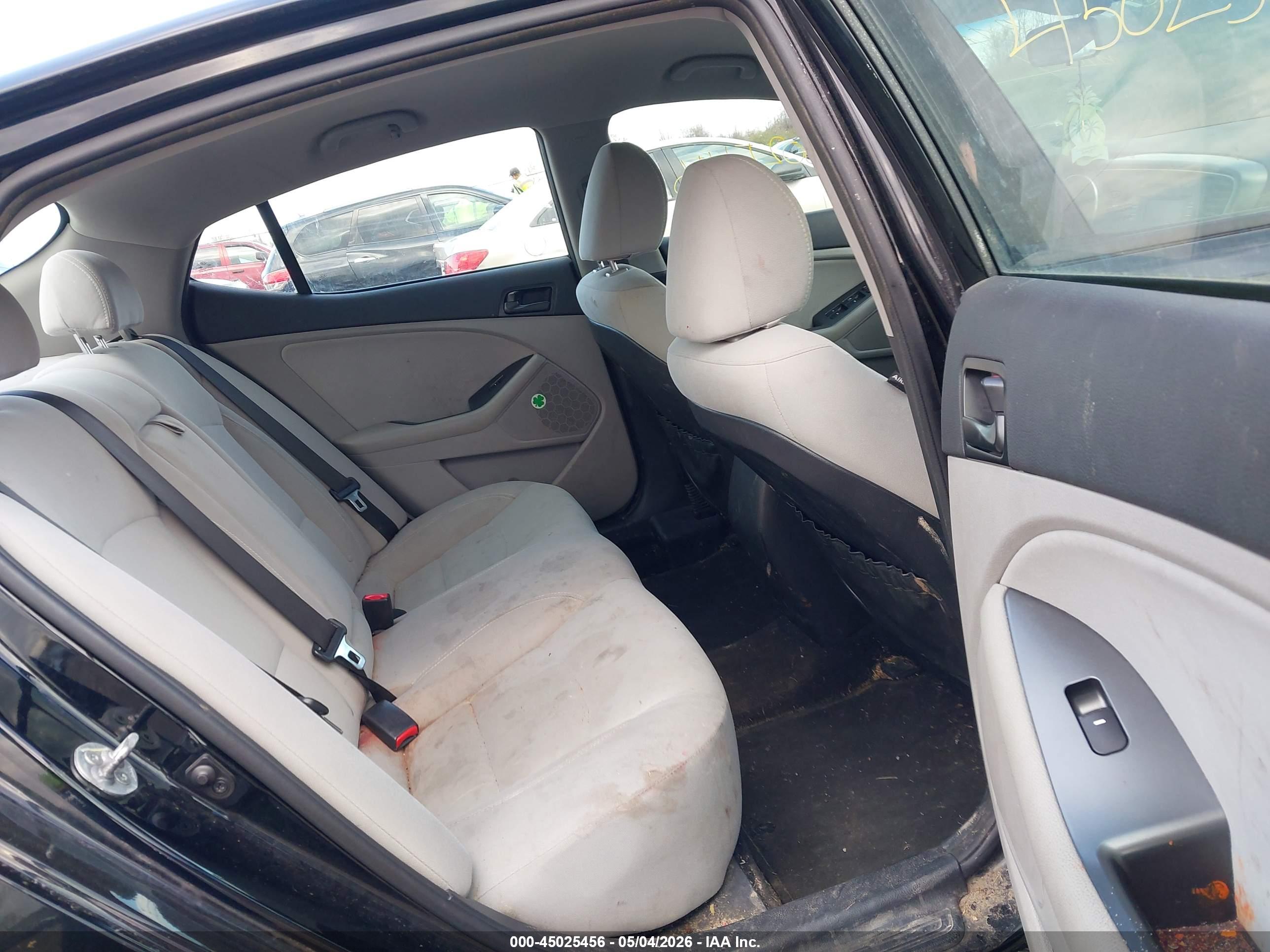 KIA OPTIMA image 8