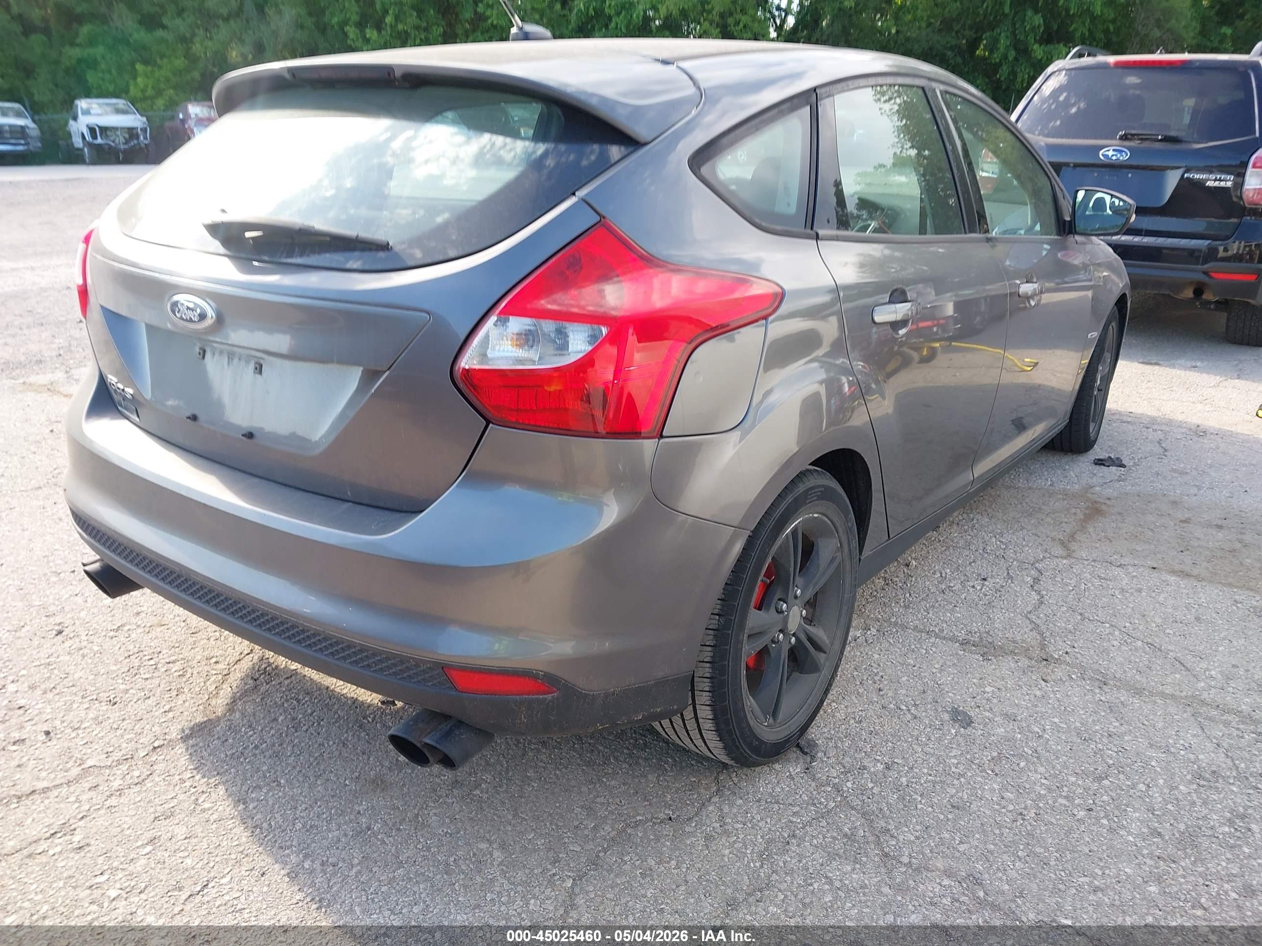 FORD FOCUS image 4