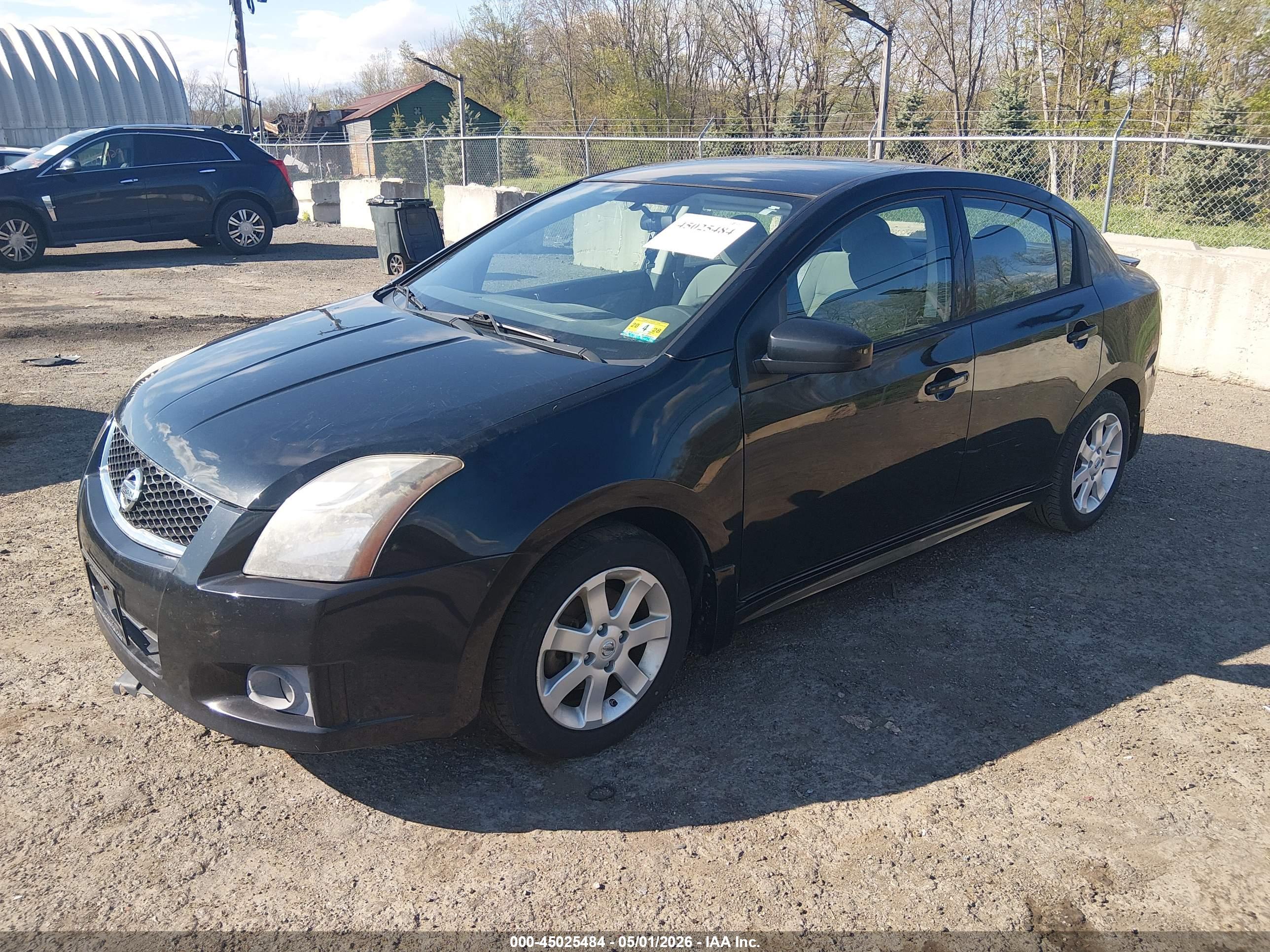 NISSAN SENTRA image 2