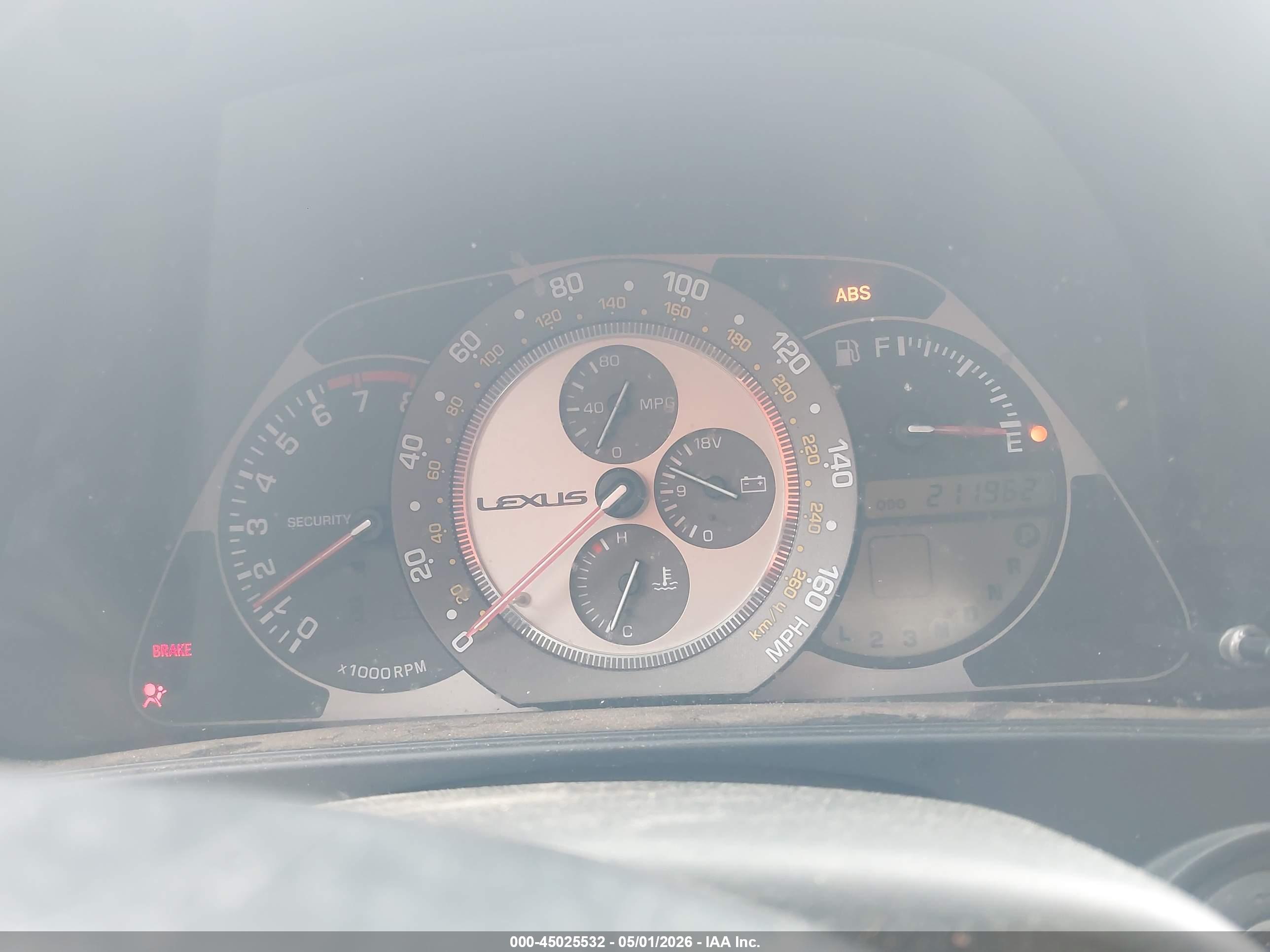 LEXUS IS image 7