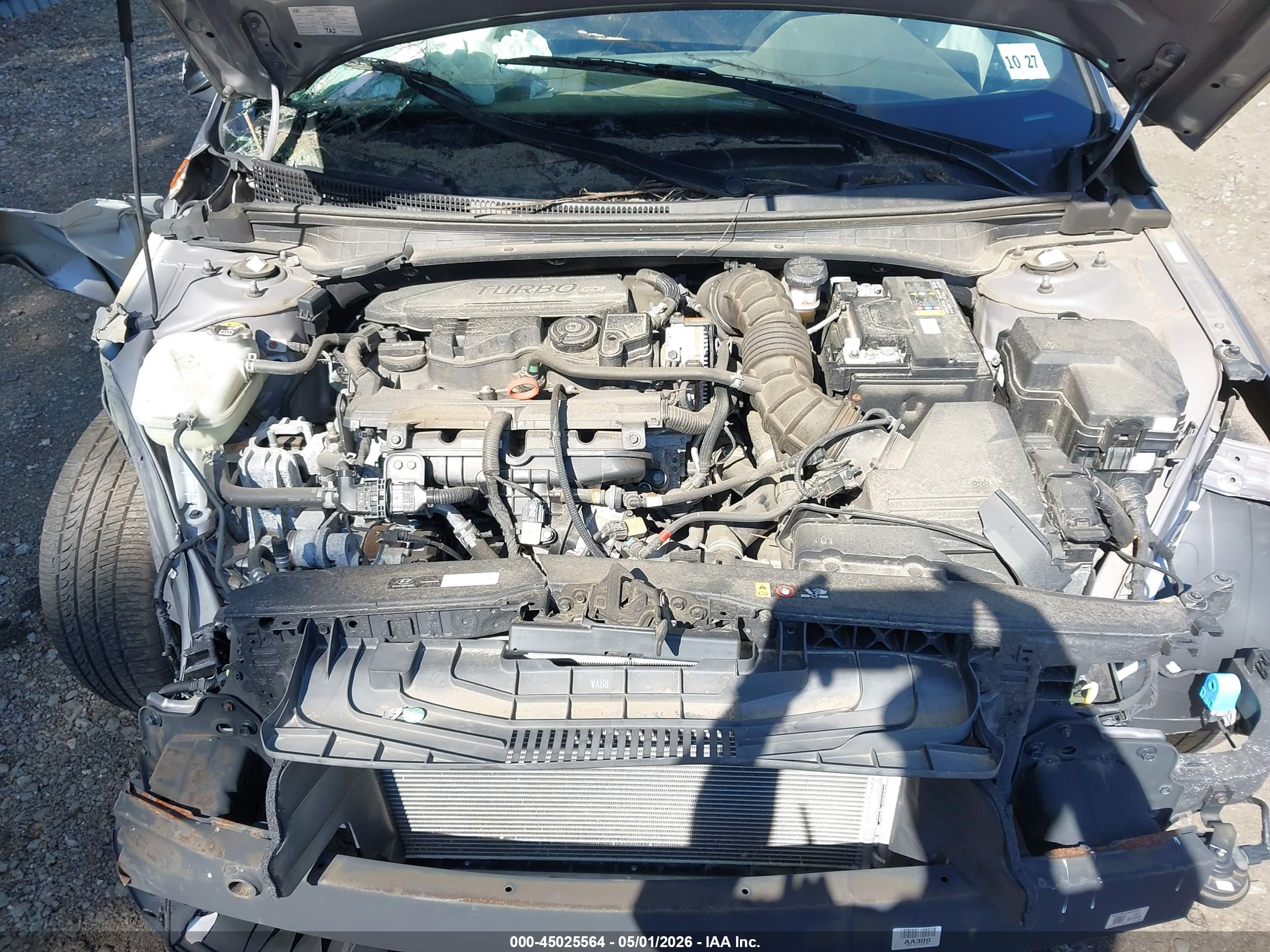 HYUNDAI ELANTRA image 10