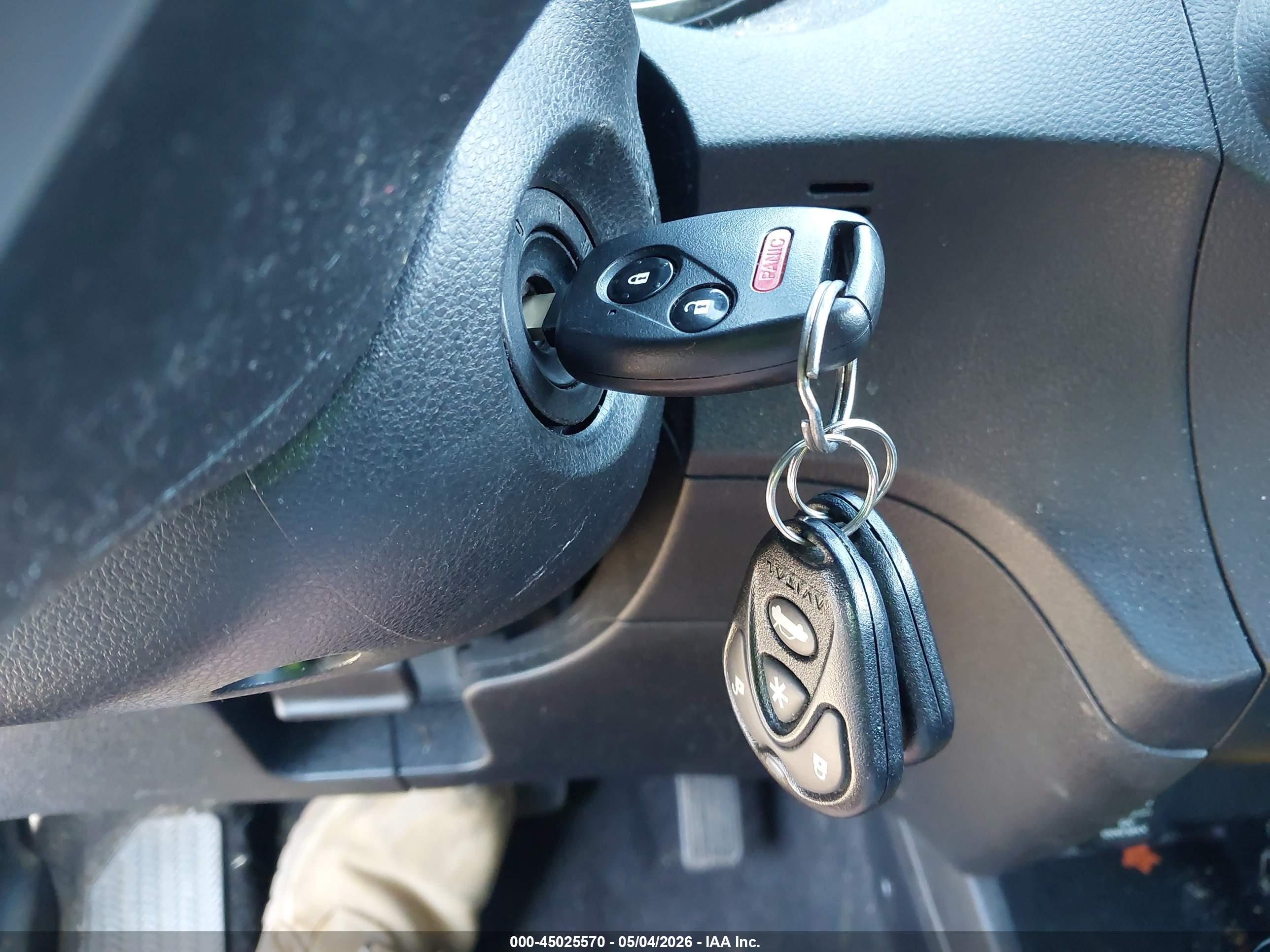 HONDA FIT image 11