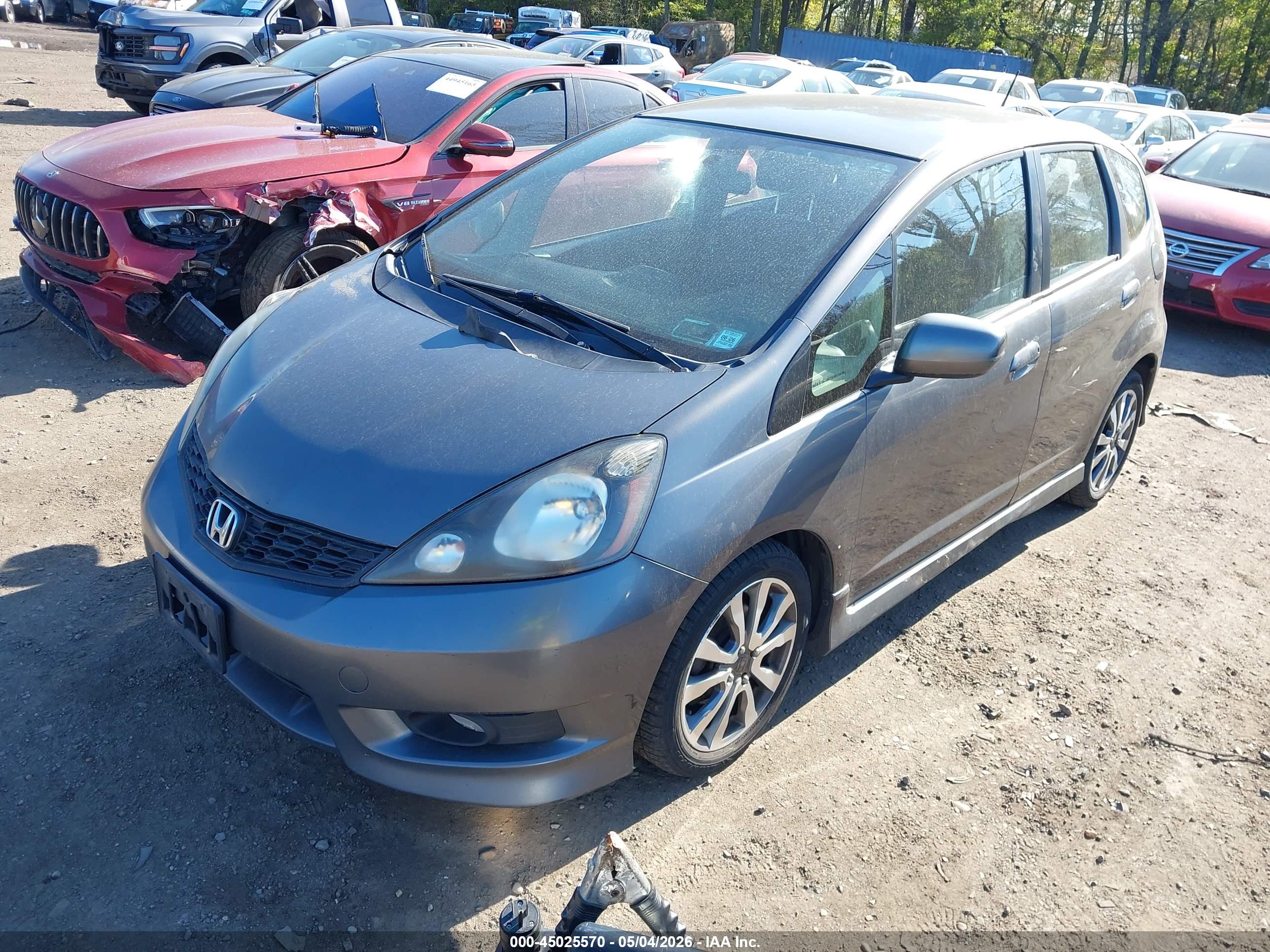 HONDA FIT image 2