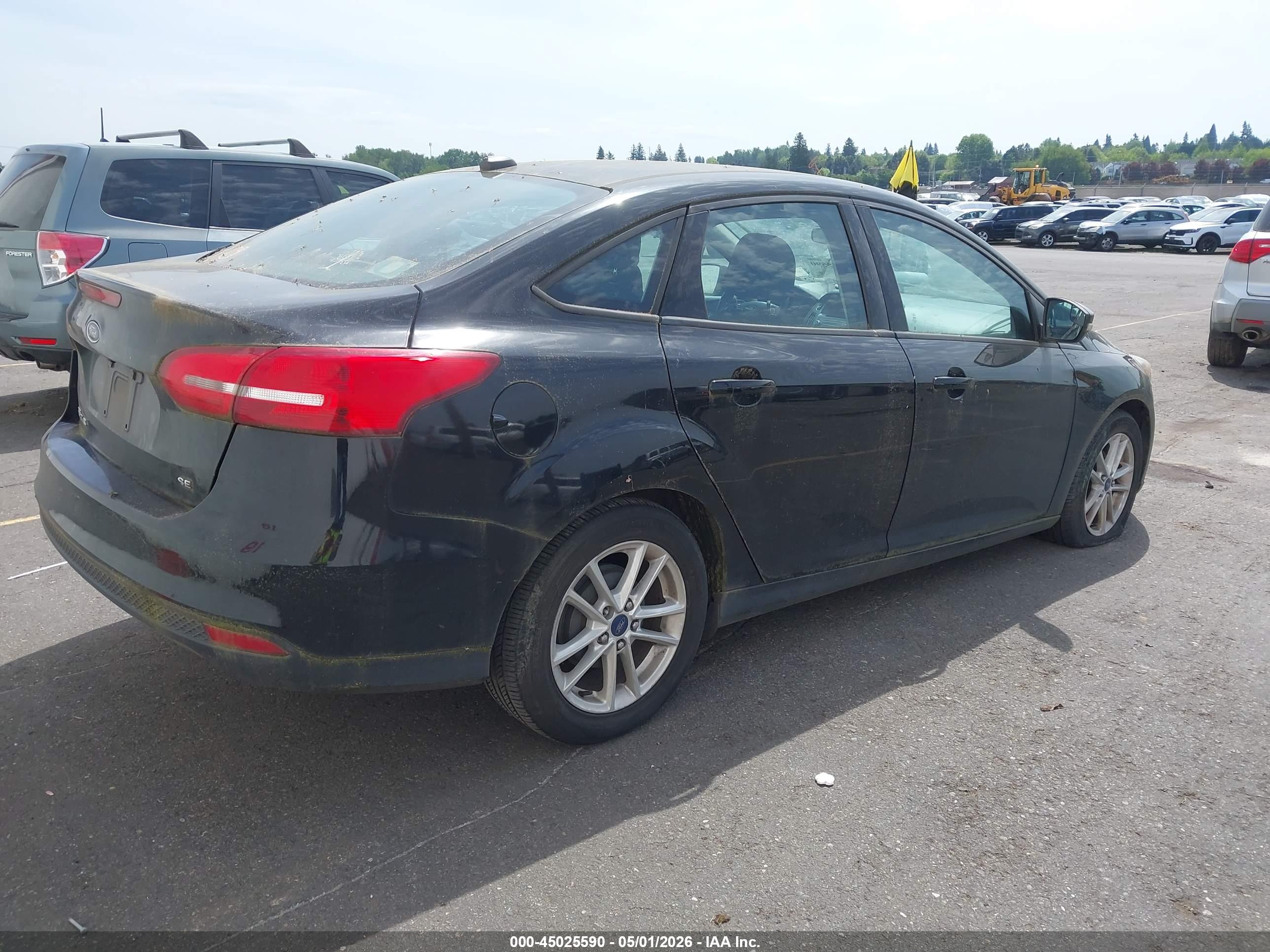 FORD FOCUS image 4