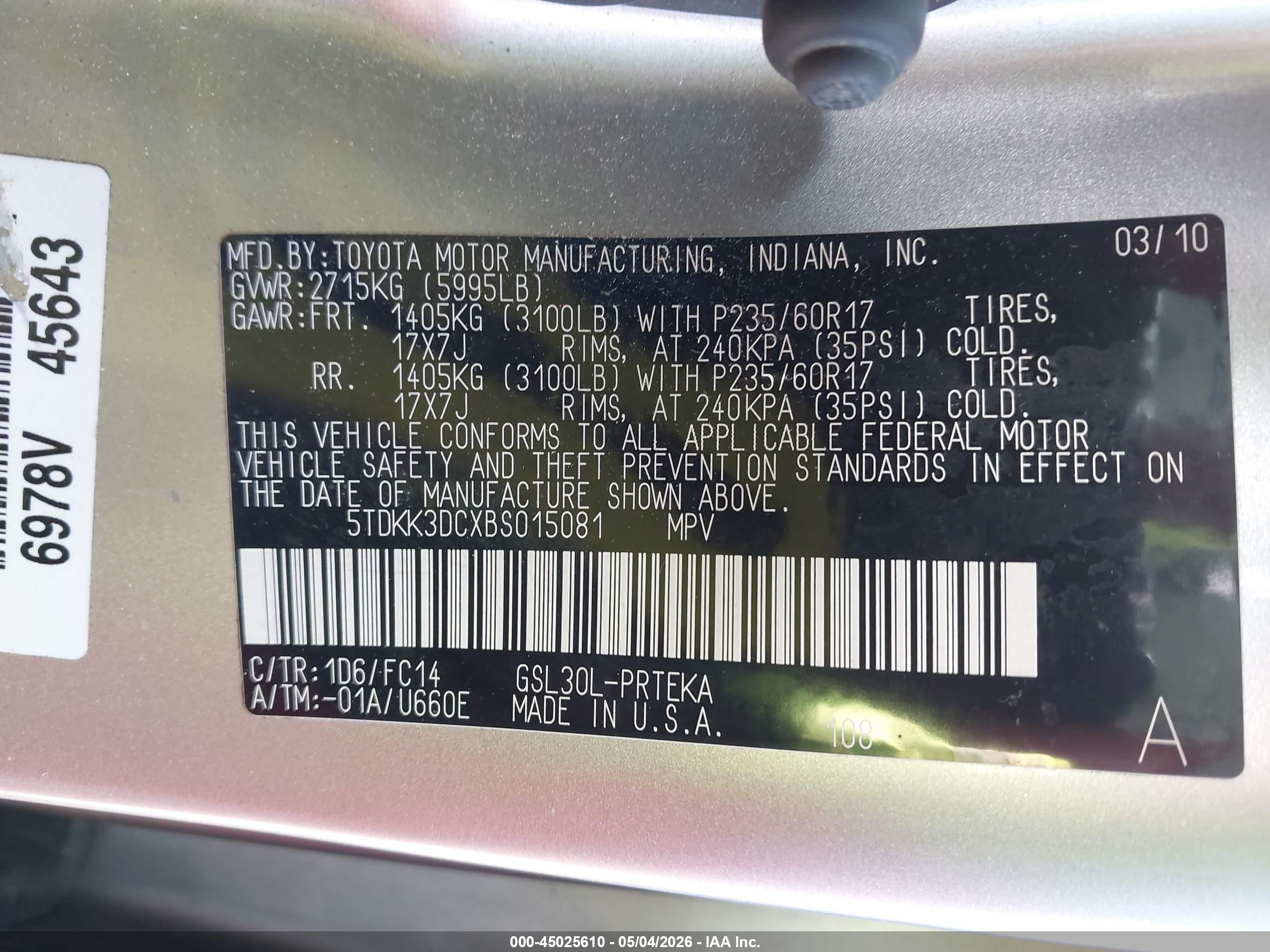 TOYOTA SIENNA image 9