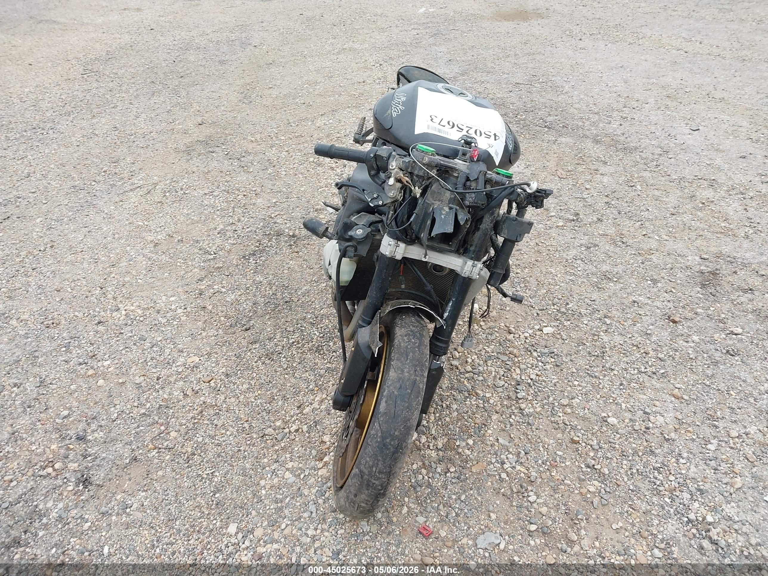 KAWASAKI ZX636 image 5