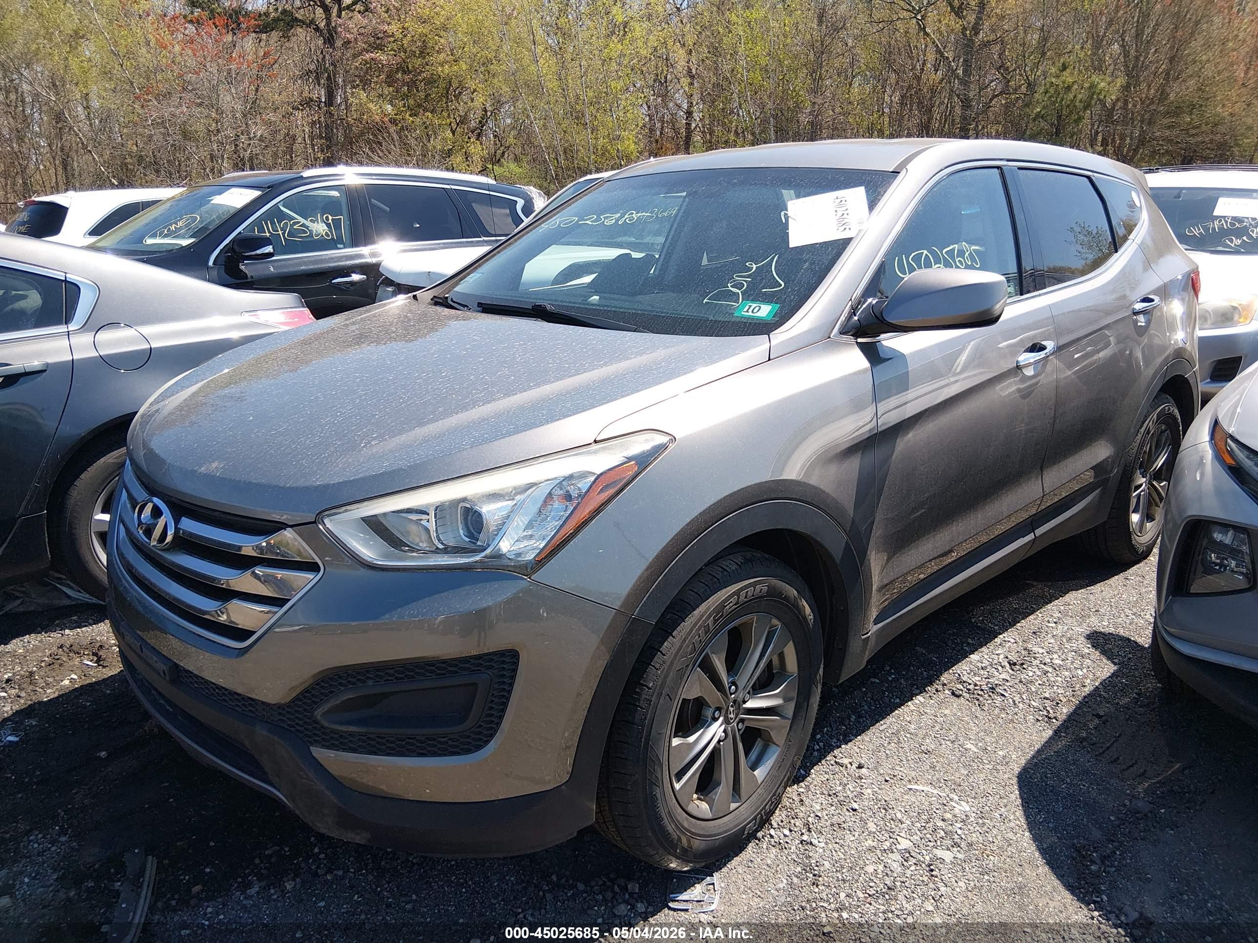 HYUNDAI SANTA image 2