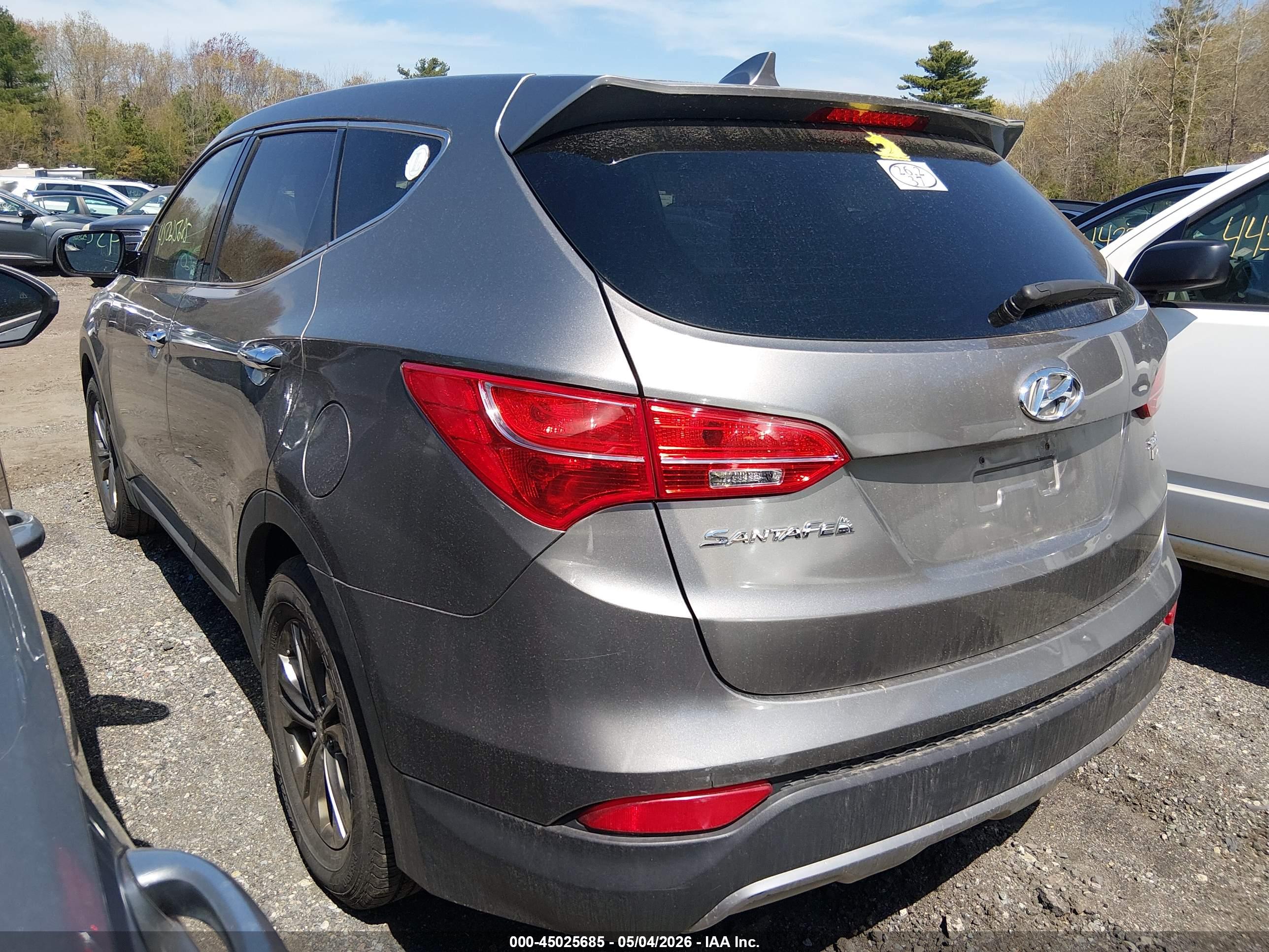 HYUNDAI SANTA image 3