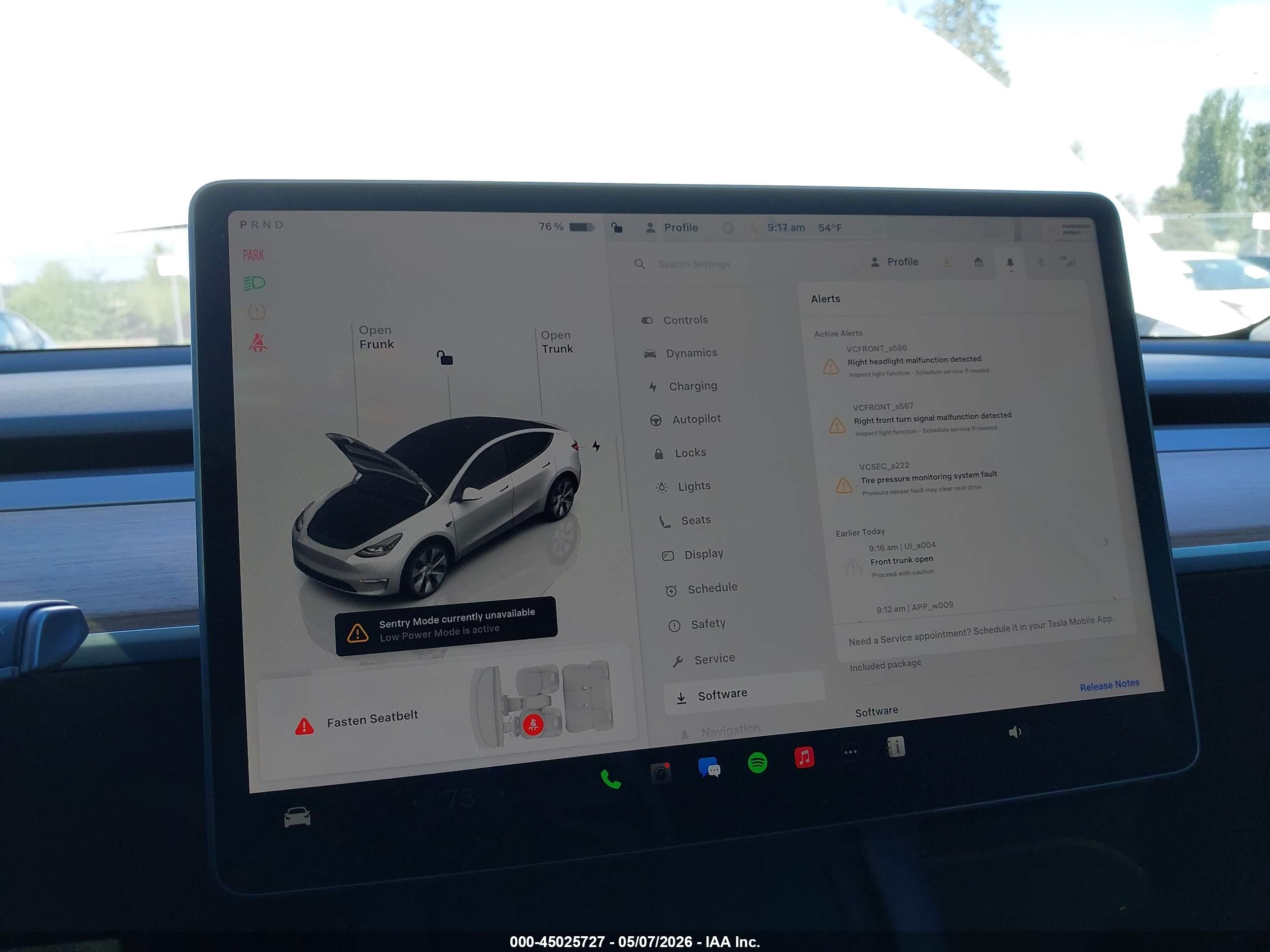 TESLA MODEL image 7