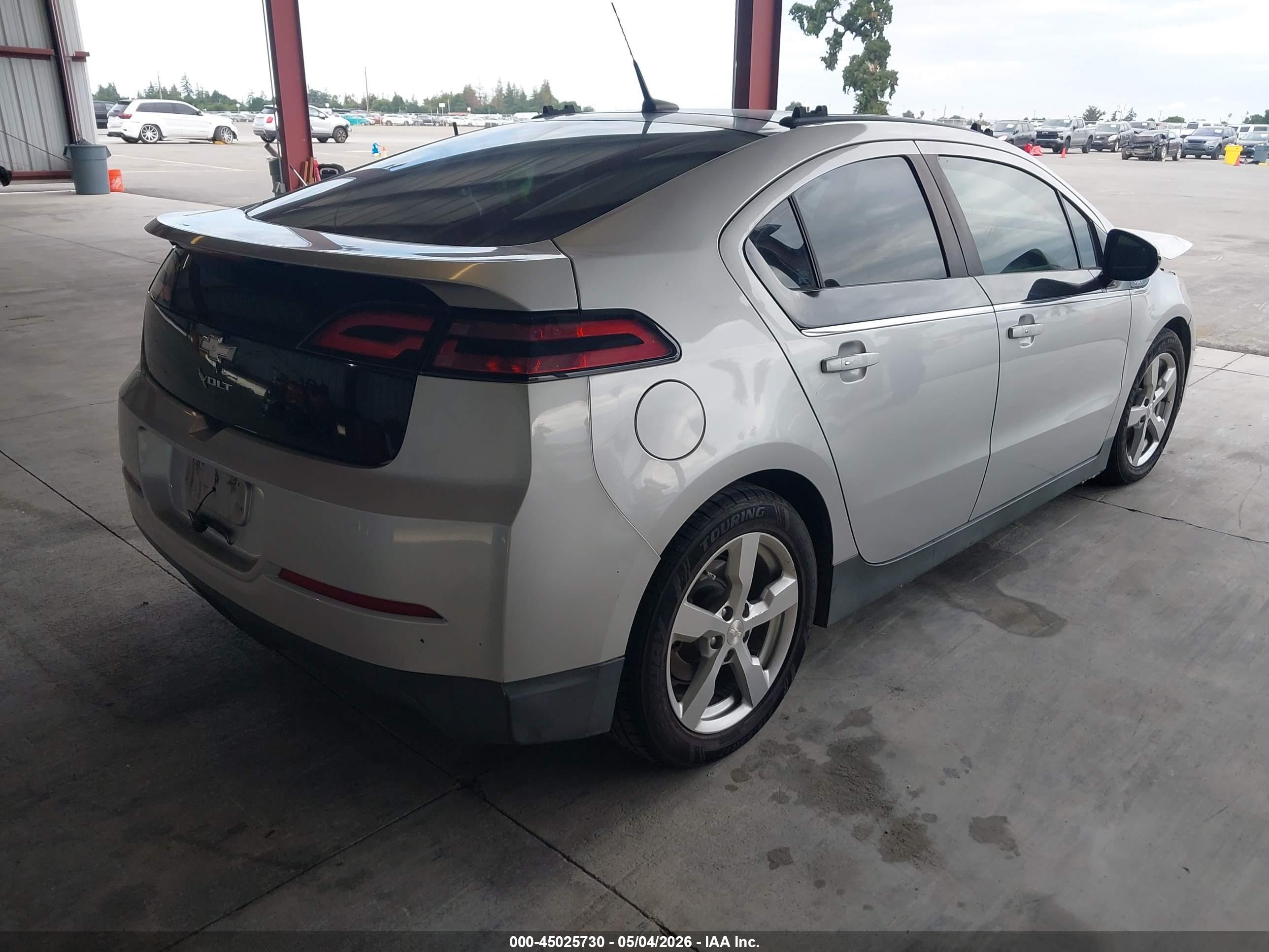 CHEVROLET VOLT image 4