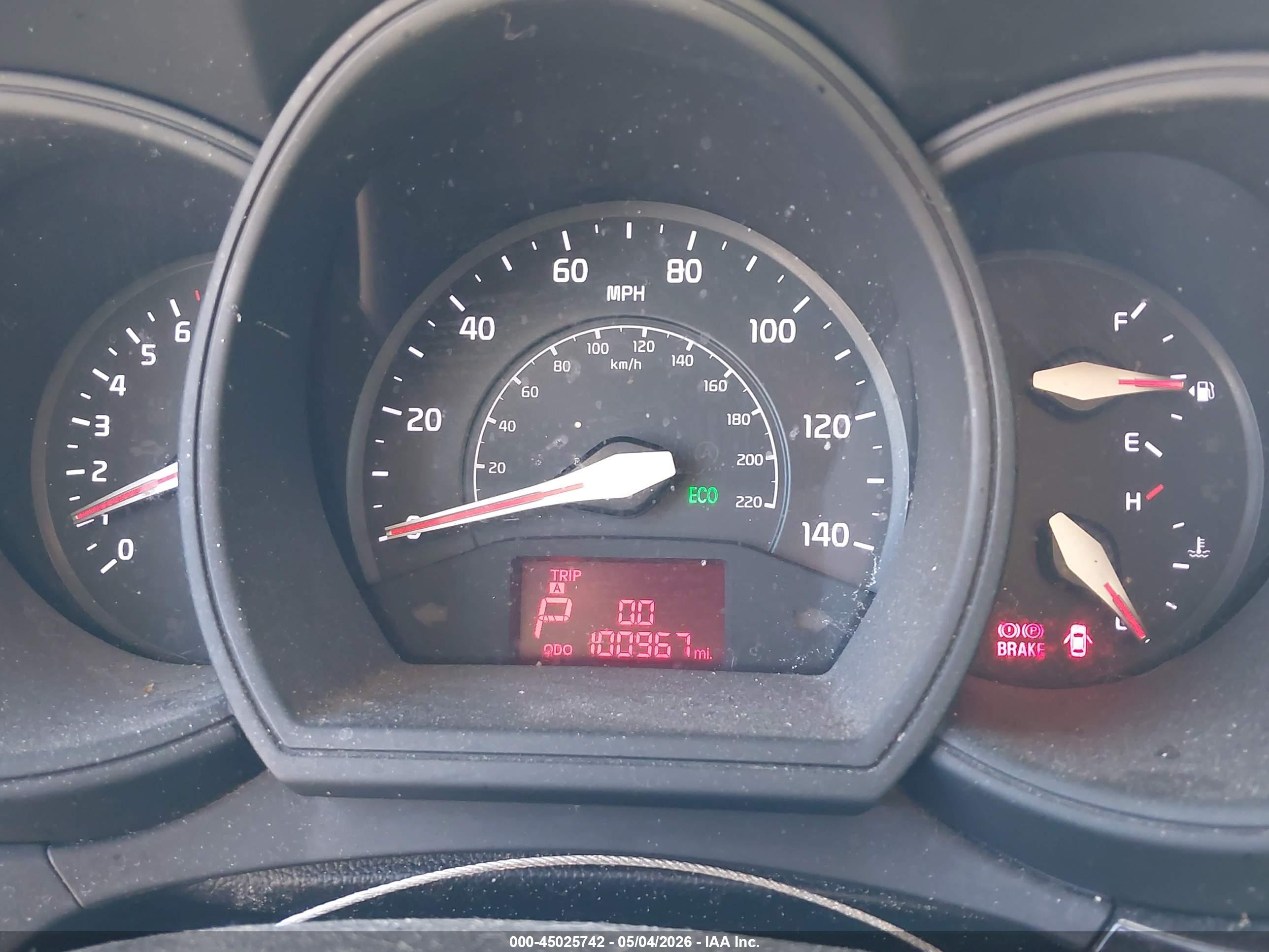 KIA RIO image 7