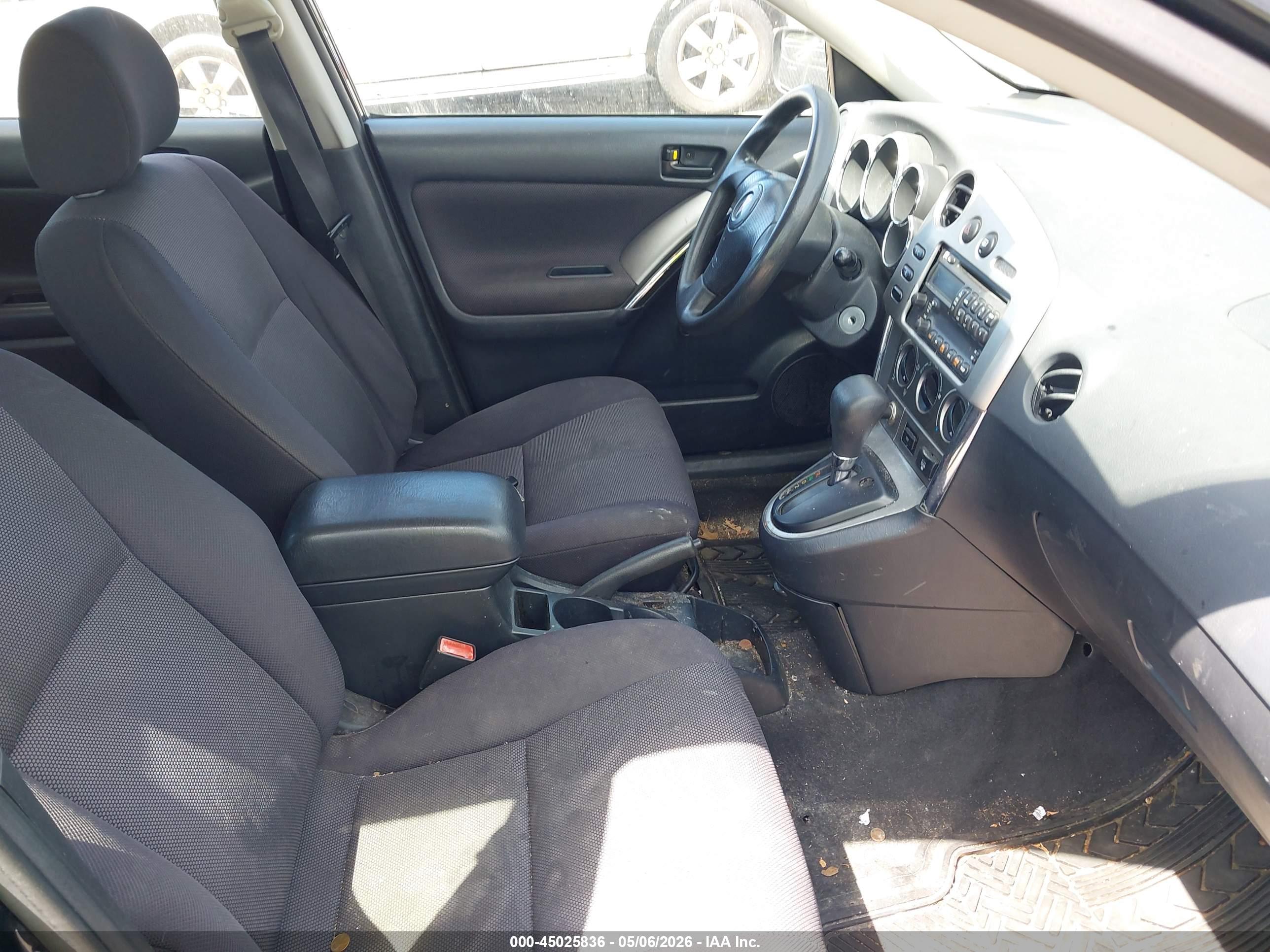 PONTIAC VIBE image 5