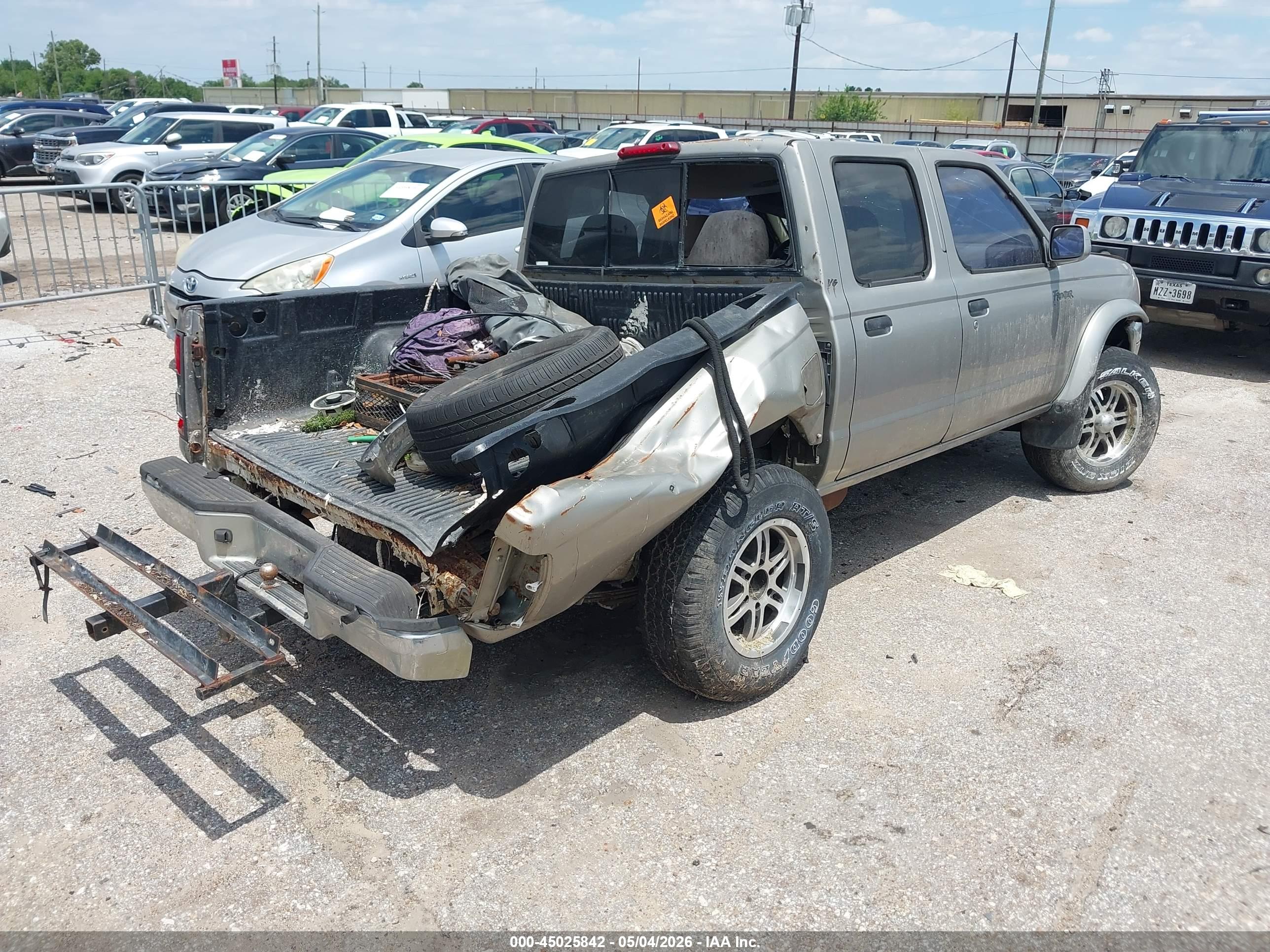 NISSAN FRONTIER image 4