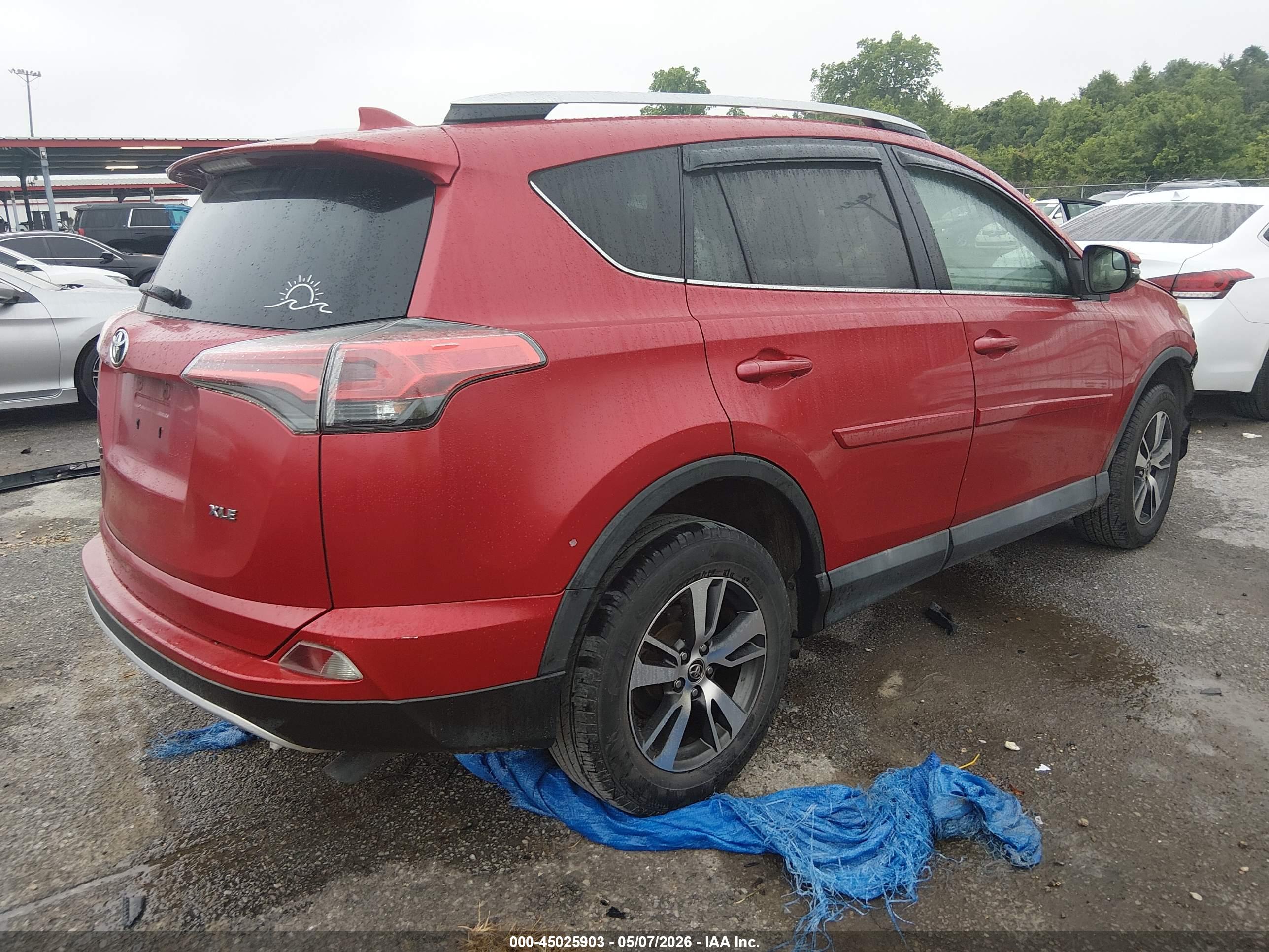 TOYOTA RAV4 image 4