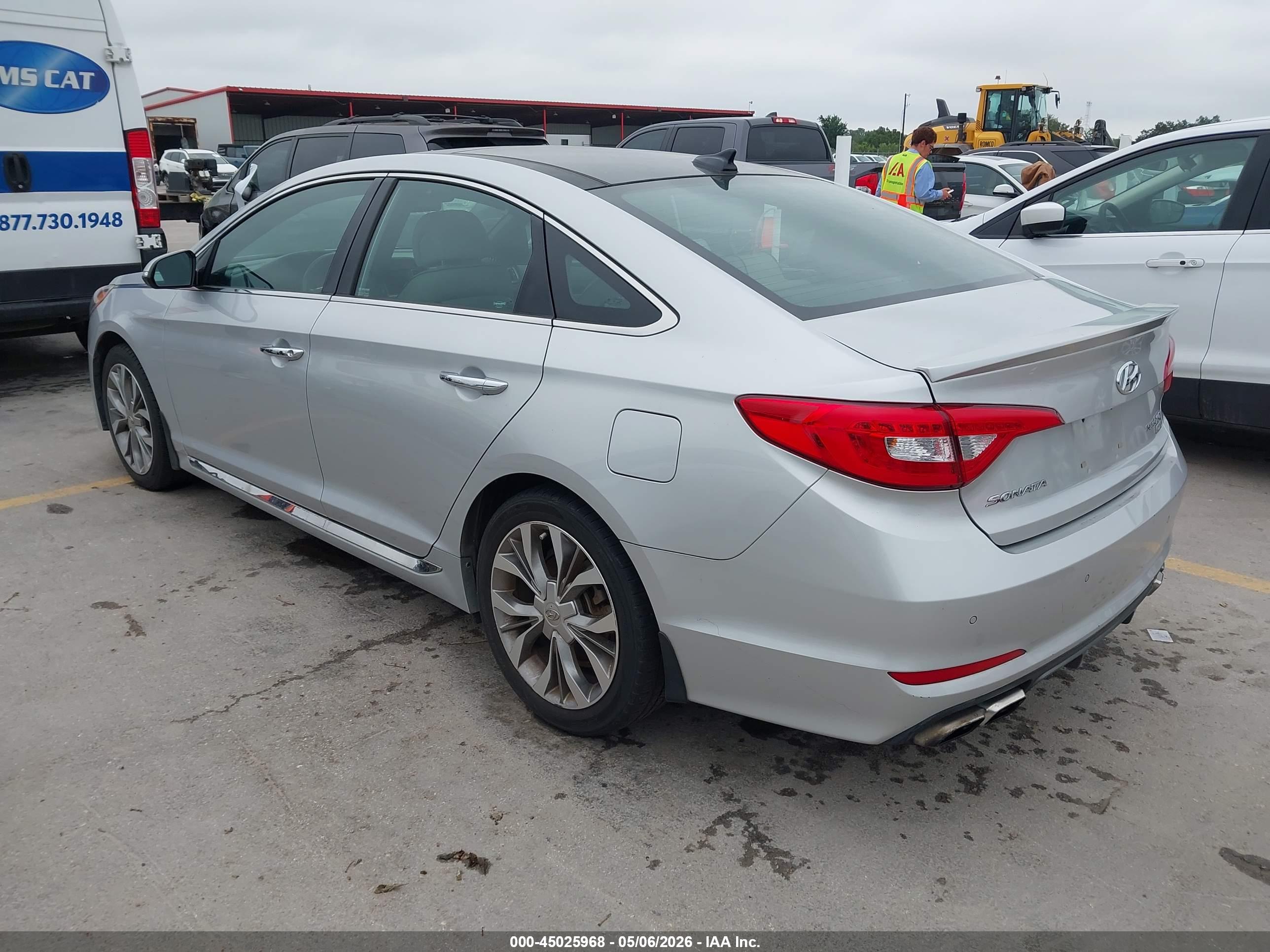 HYUNDAI SONATA image 3