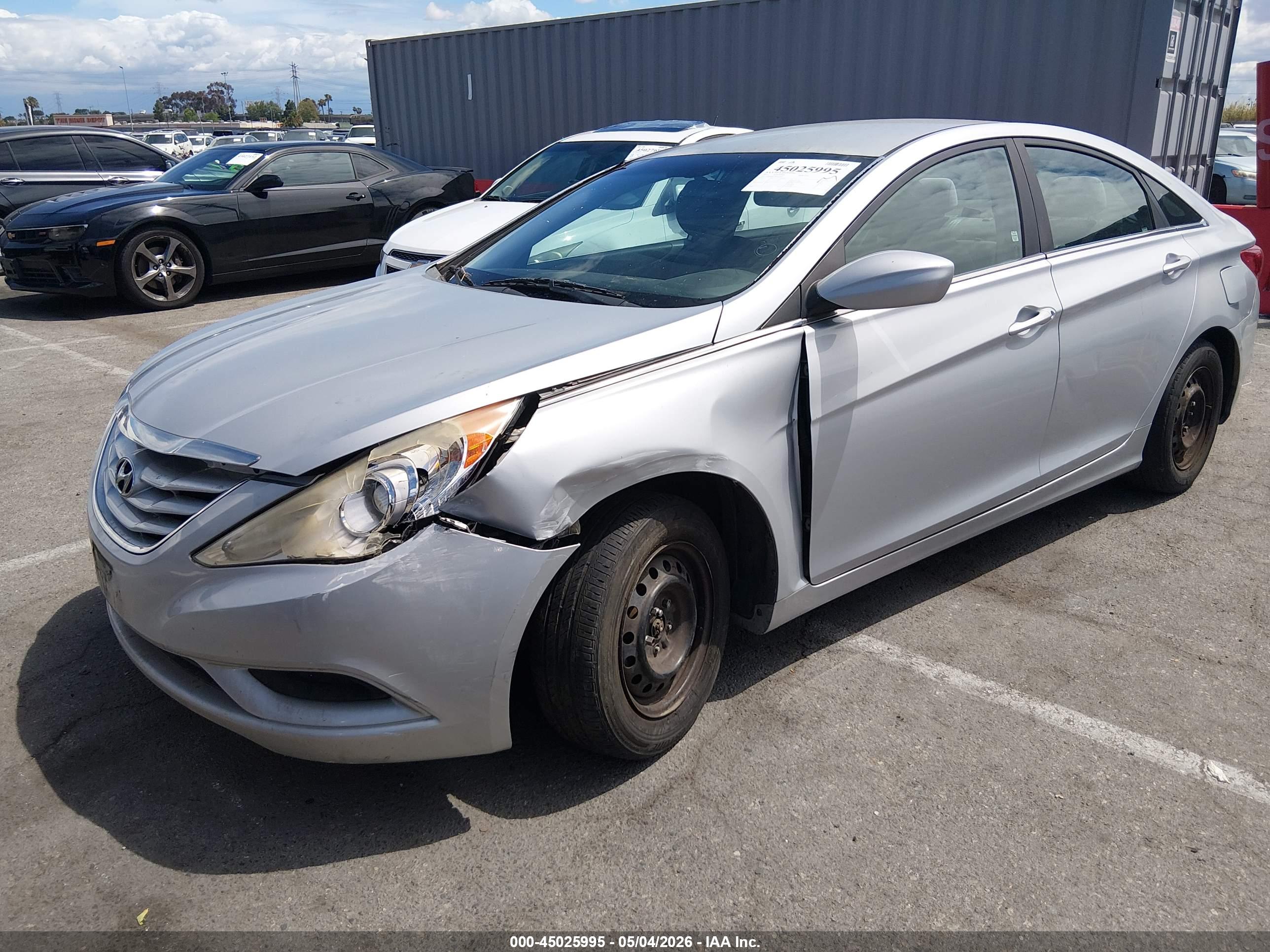 HYUNDAI SONATA image 2