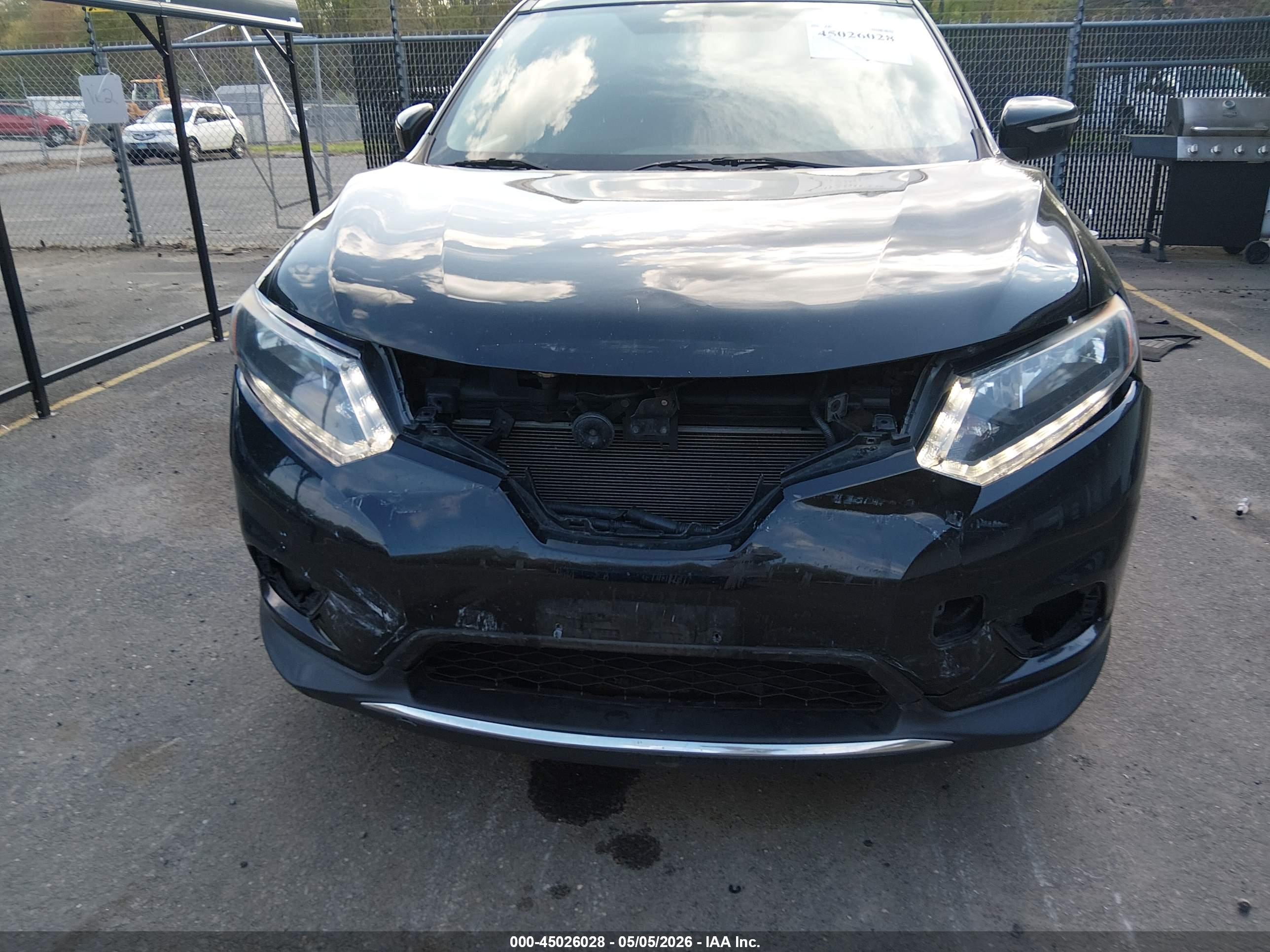 NISSAN ROGUE image 6