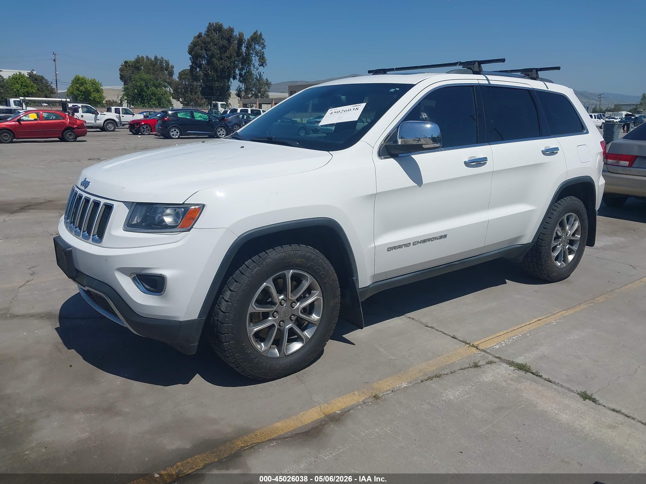 JEEP GRAND image 2