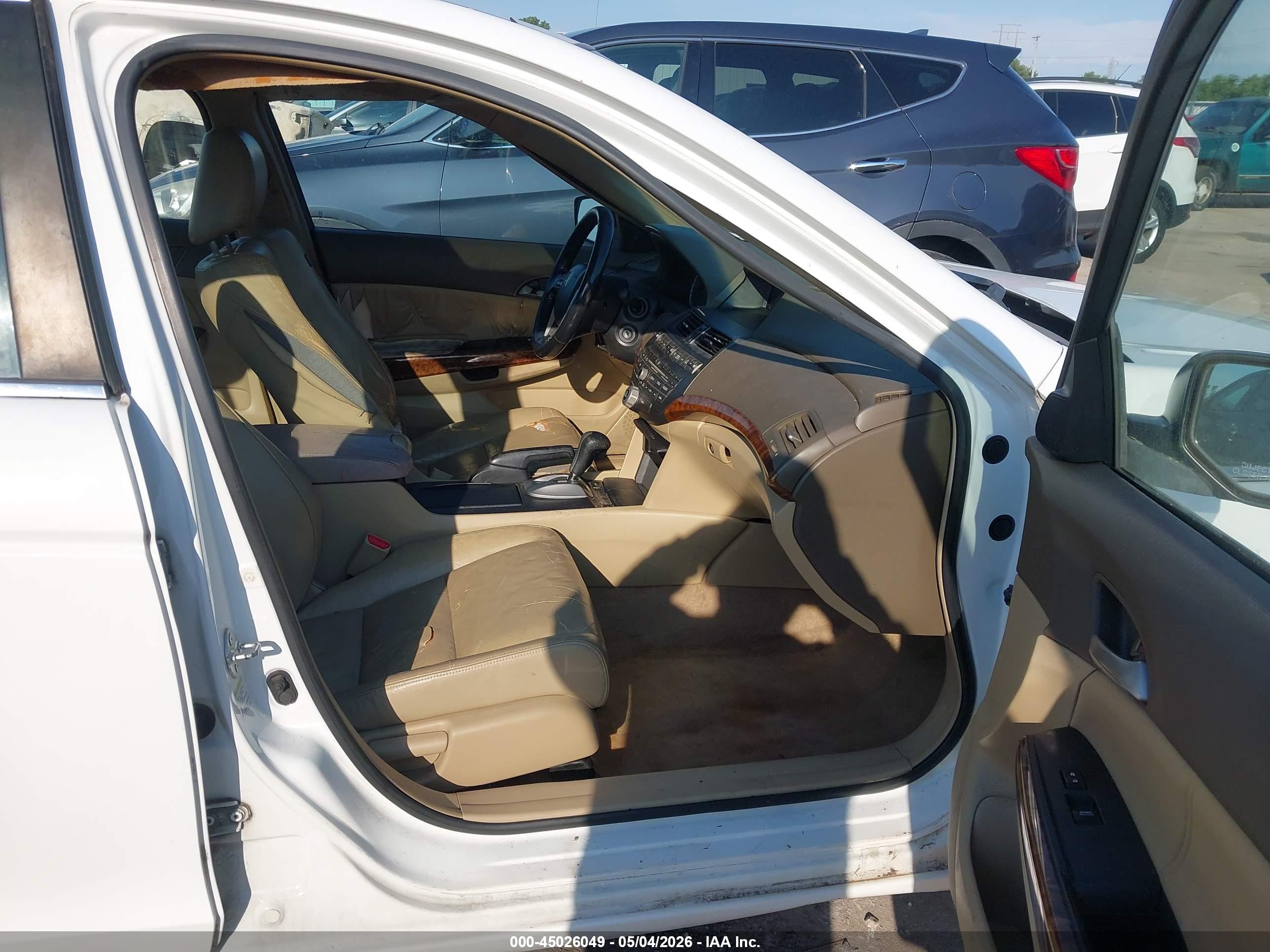 HONDA ACCORD image 5