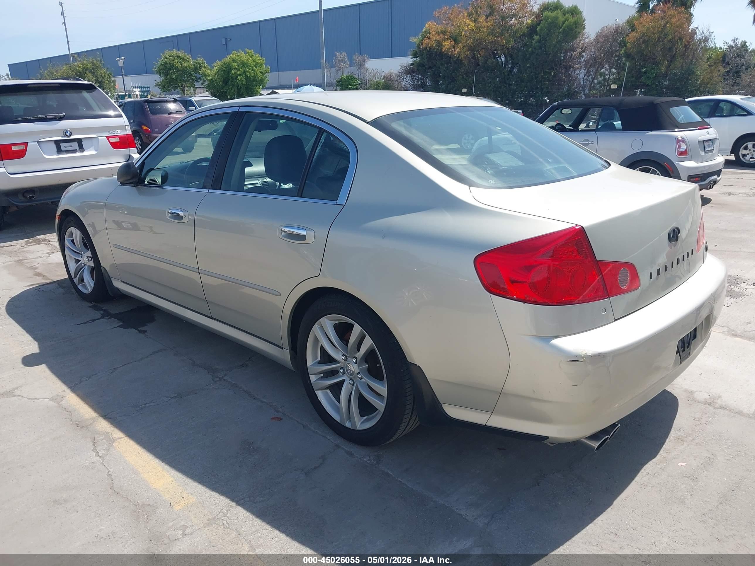 INFINITI G35 image 3