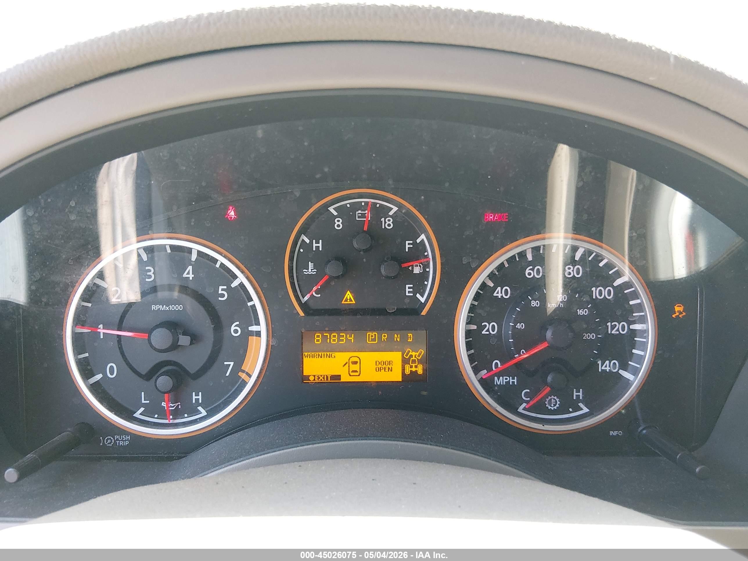 NISSAN ARMADA image 7