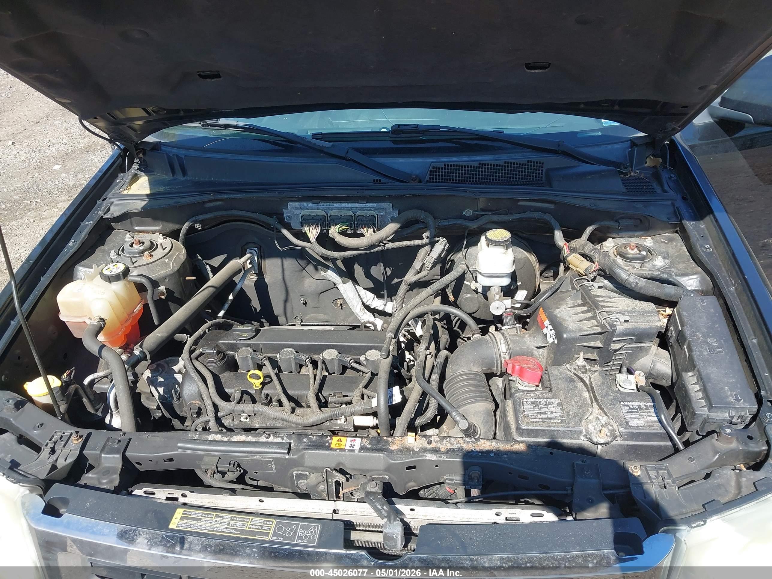 FORD ESCAPE image 10