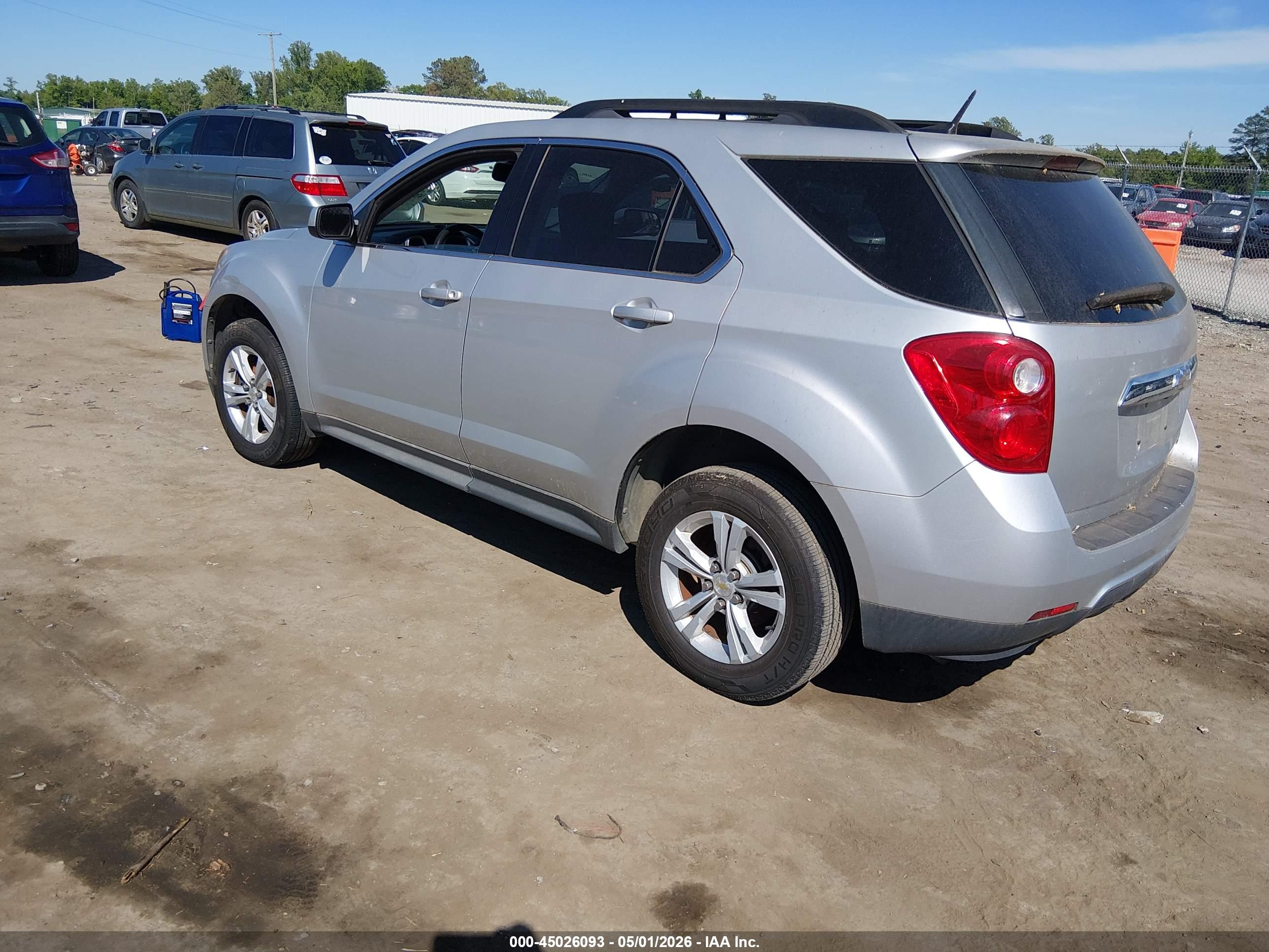 CHEVROLET EQUINOX image 3