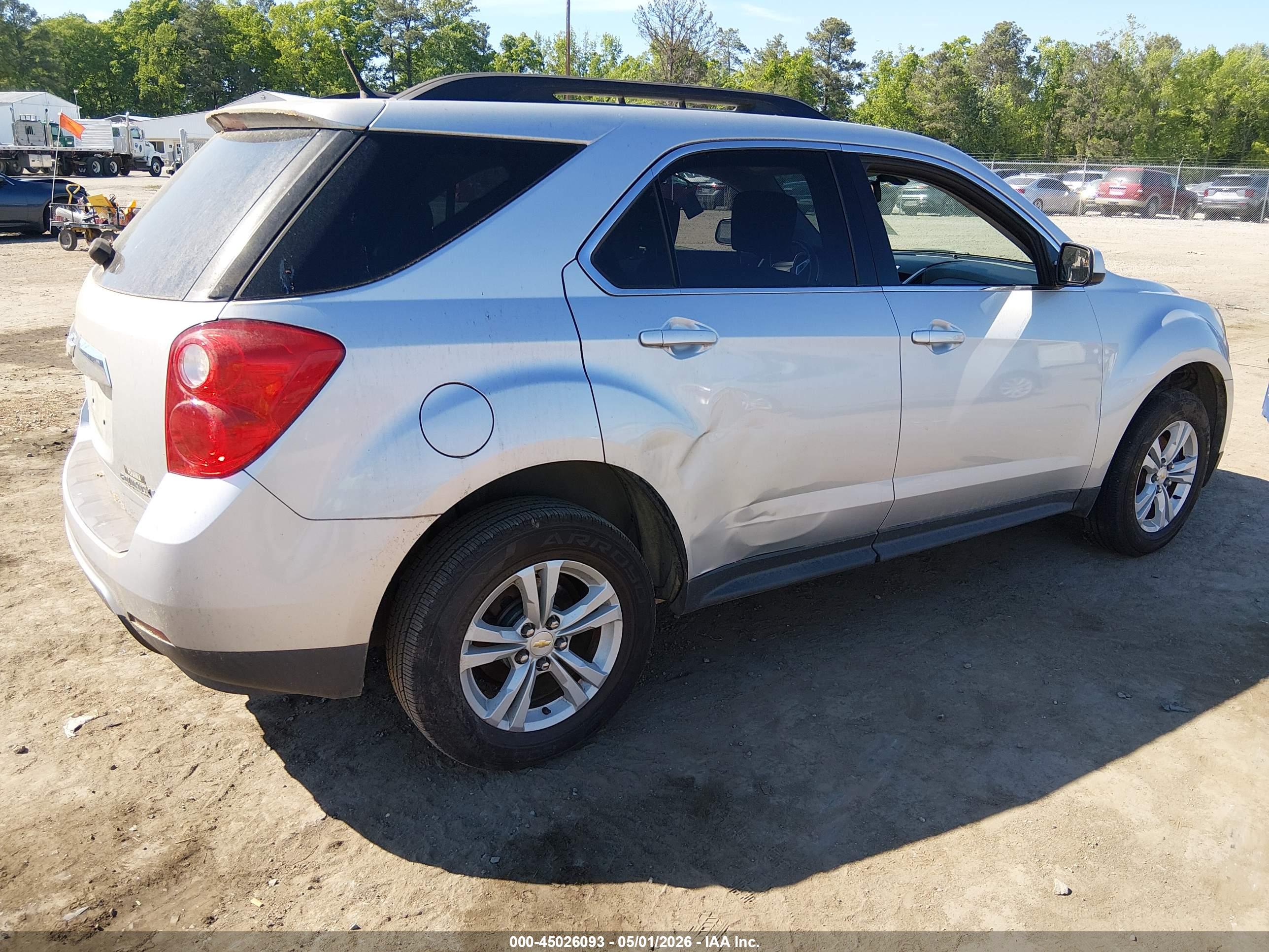 CHEVROLET EQUINOX image 4