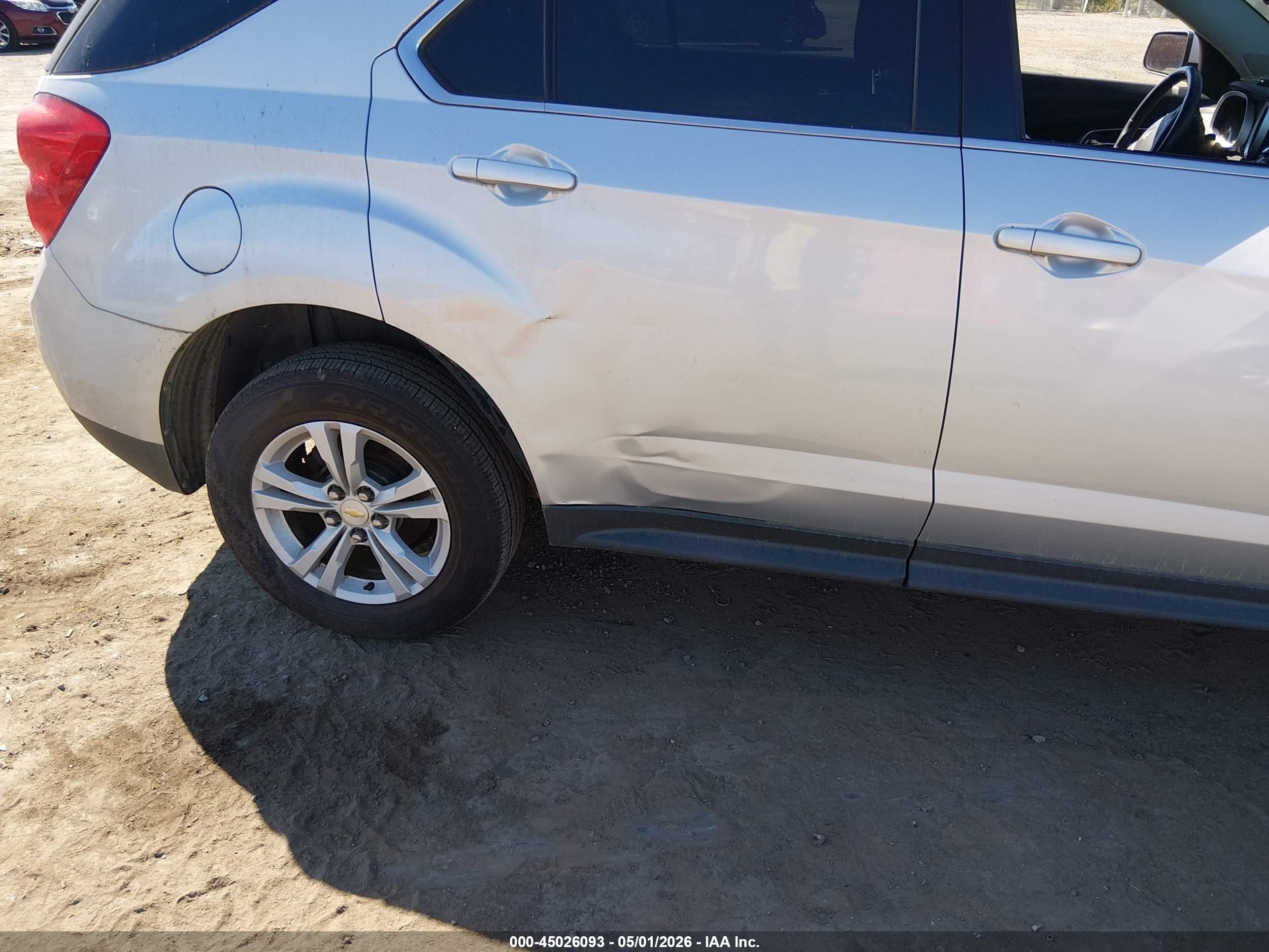 CHEVROLET EQUINOX image 6