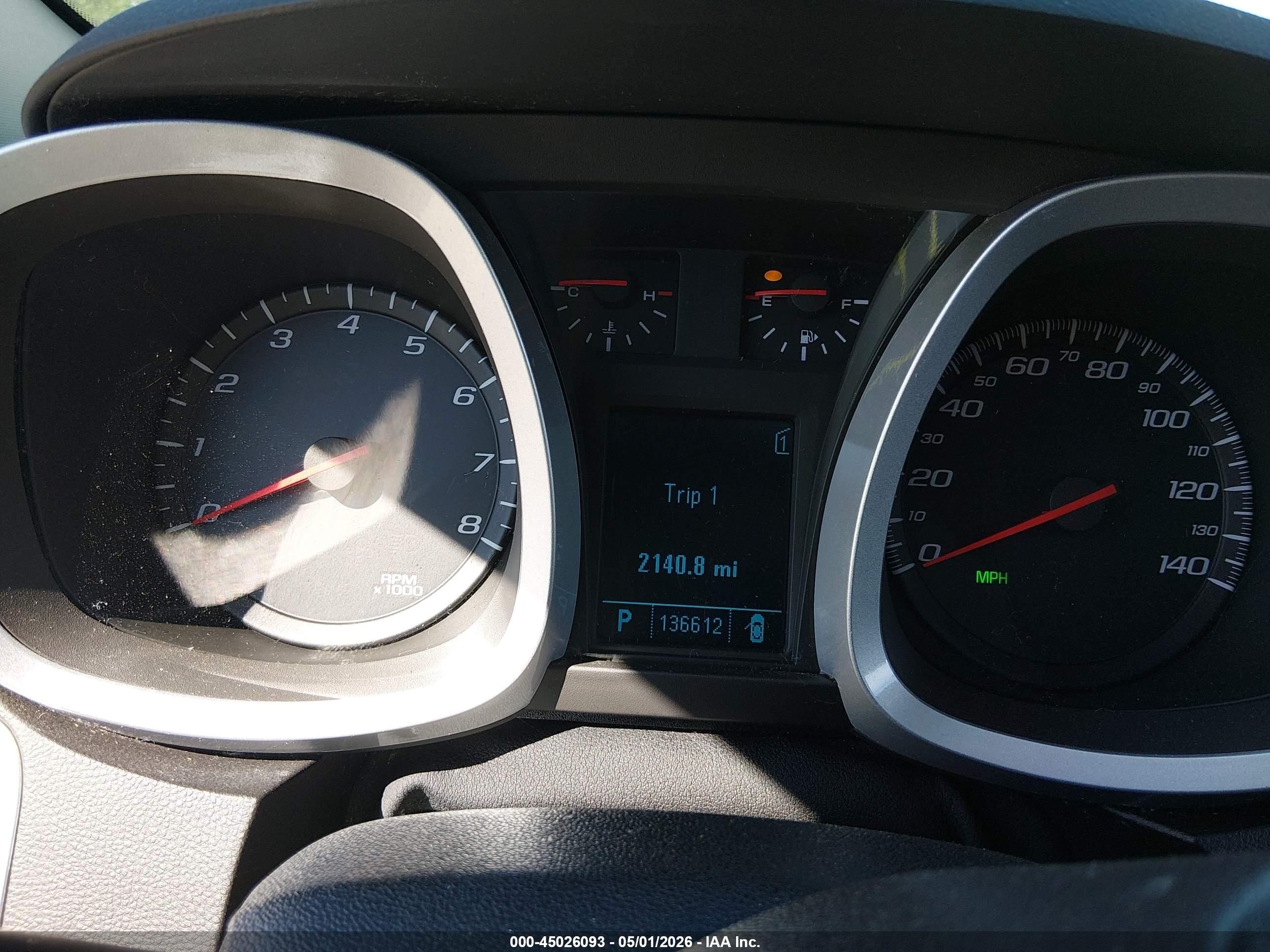 CHEVROLET EQUINOX image 7