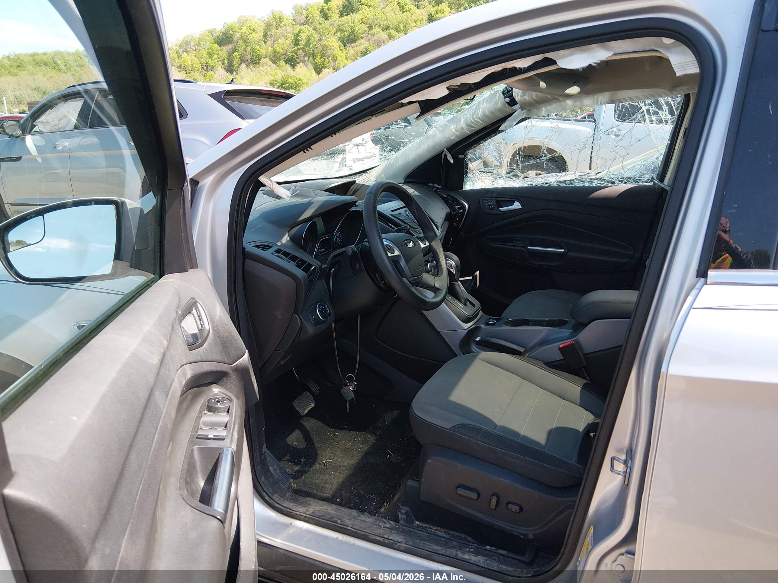 FORD ESCAPE image 5