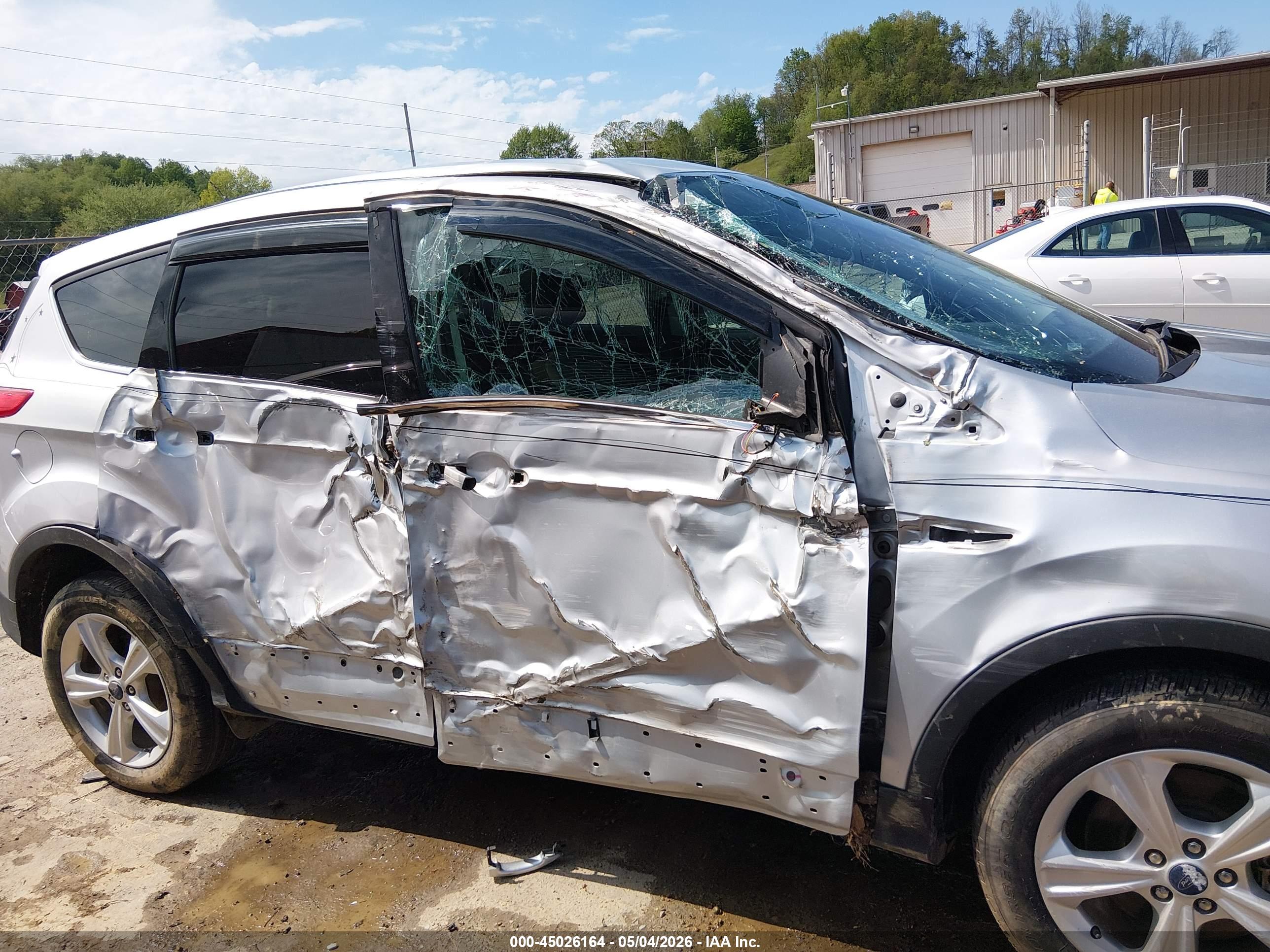 FORD ESCAPE image 6