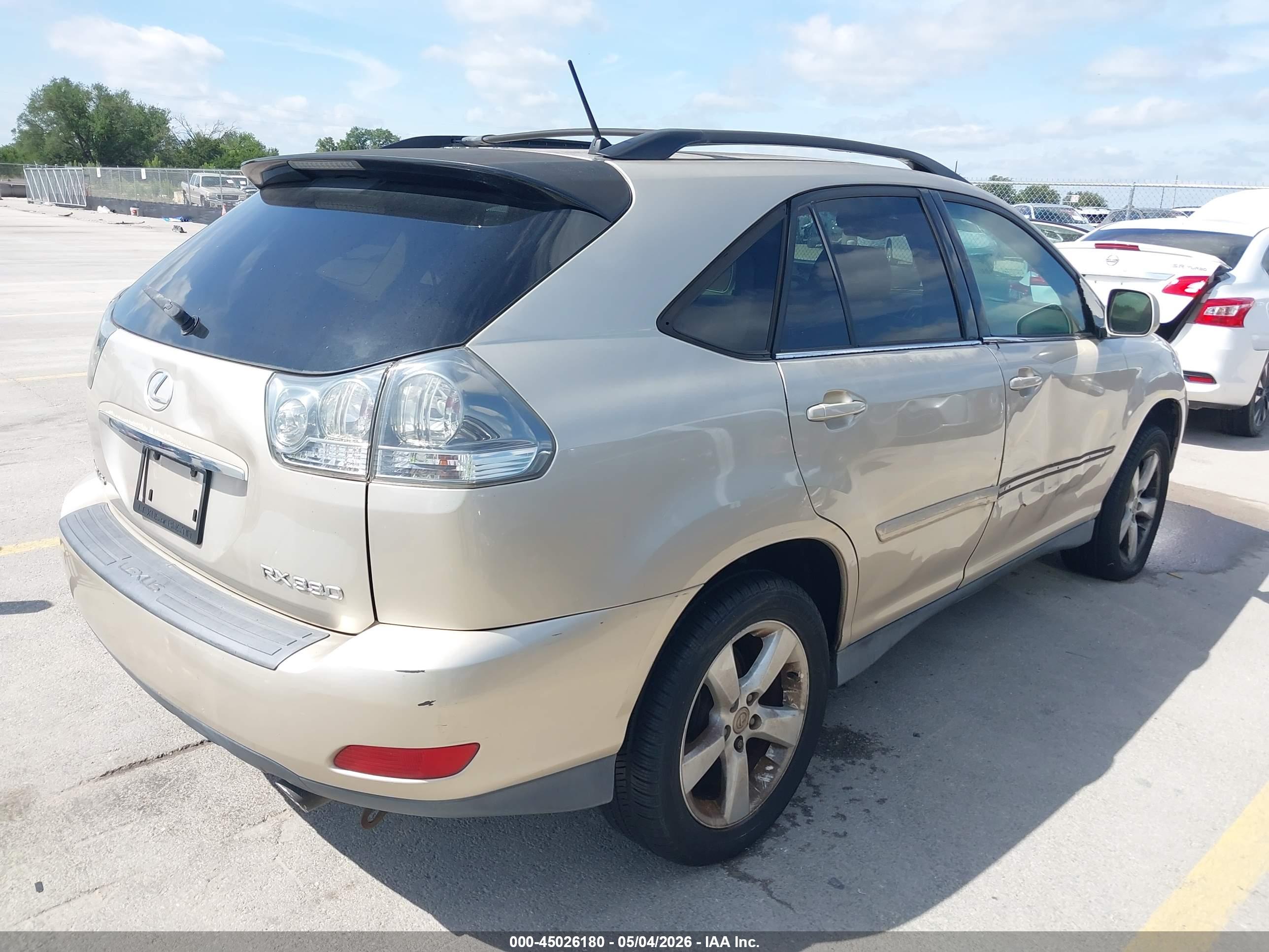 LEXUS RX image 4