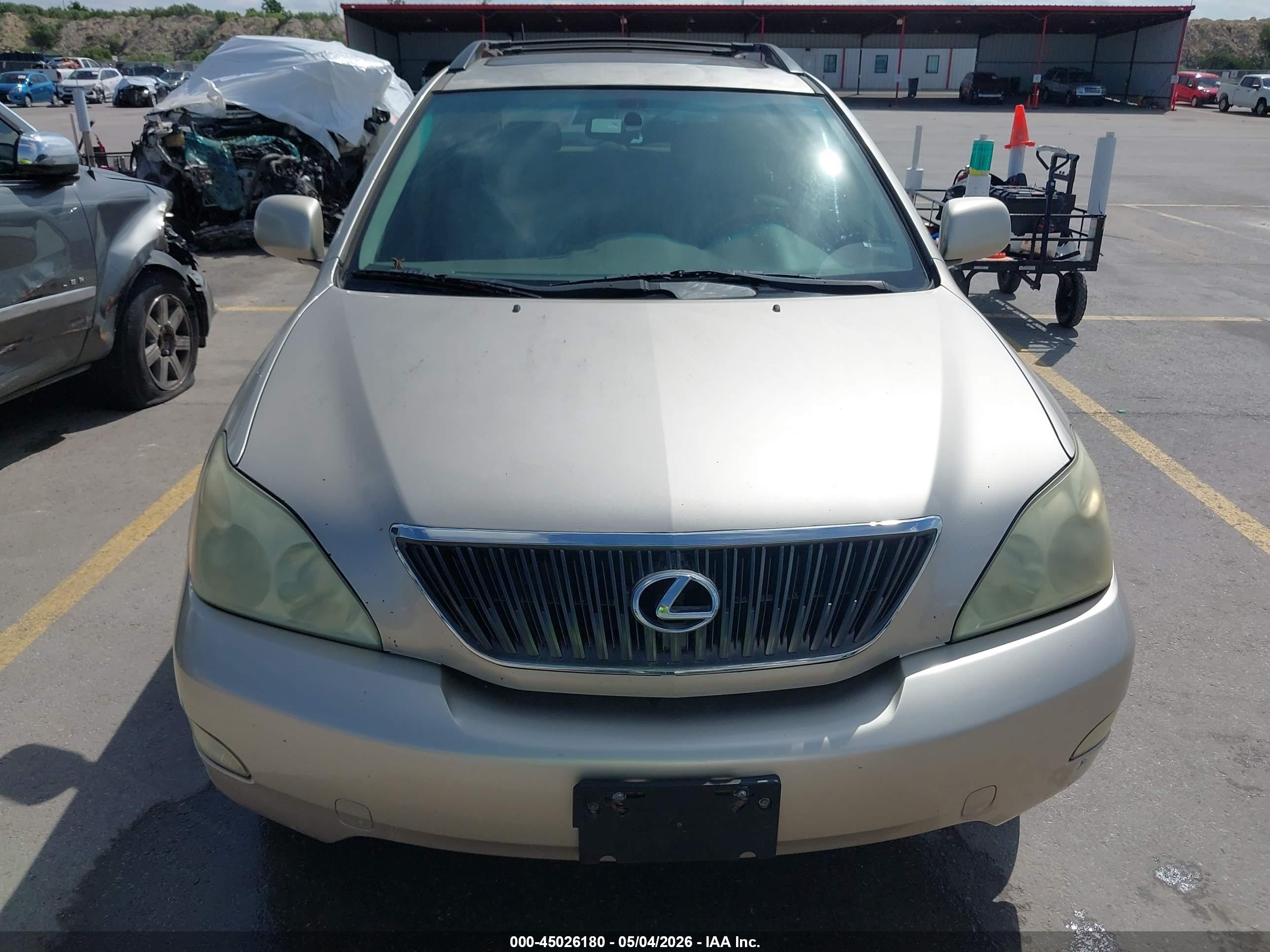 LEXUS RX image 6