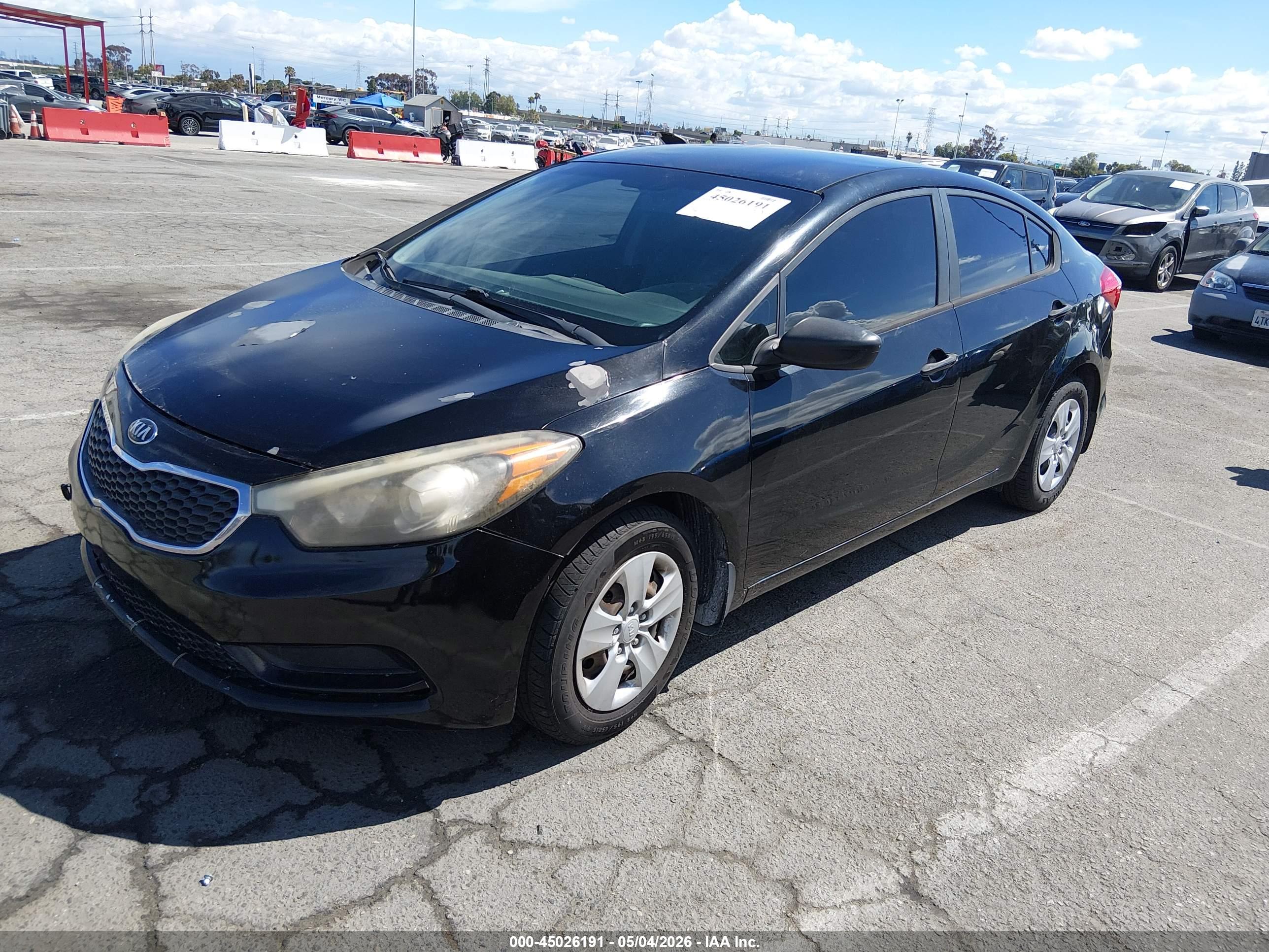 KIA FORTE image 2
