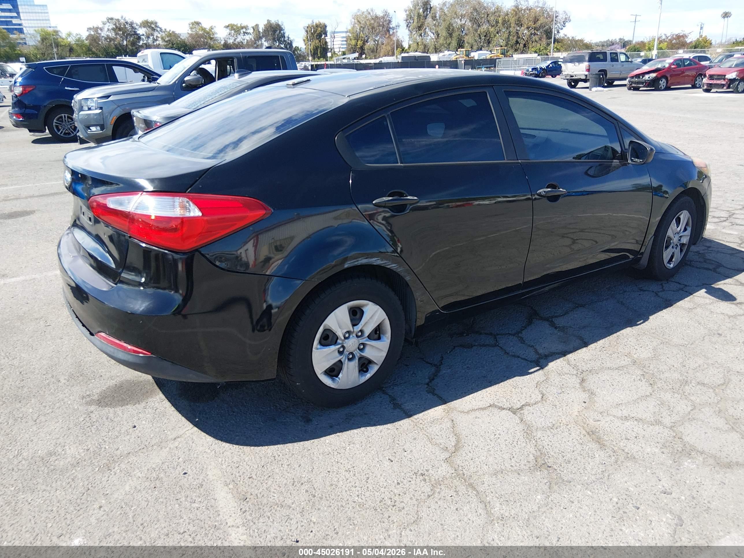 KIA FORTE image 4