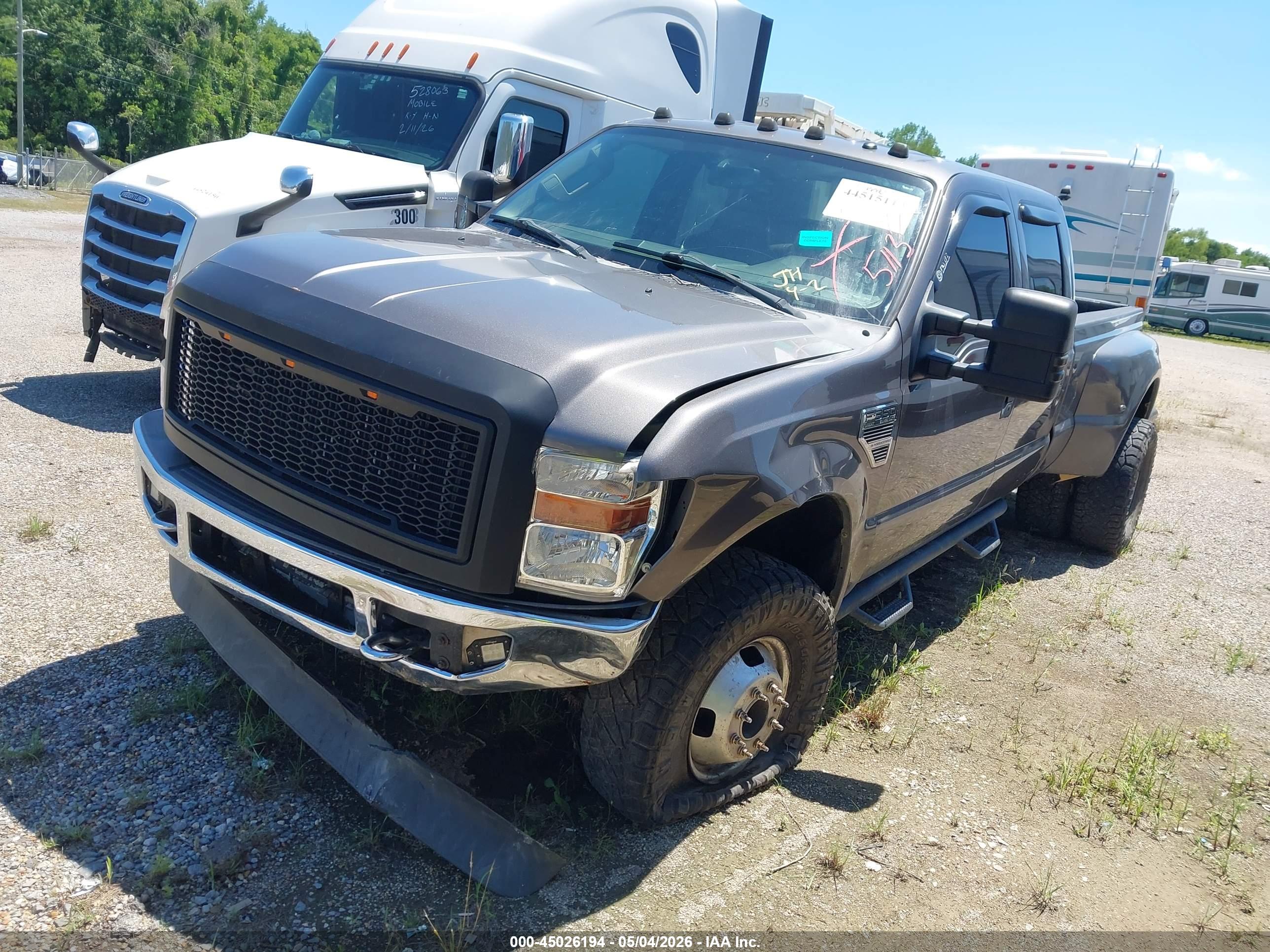 FORD F-350 image 2
