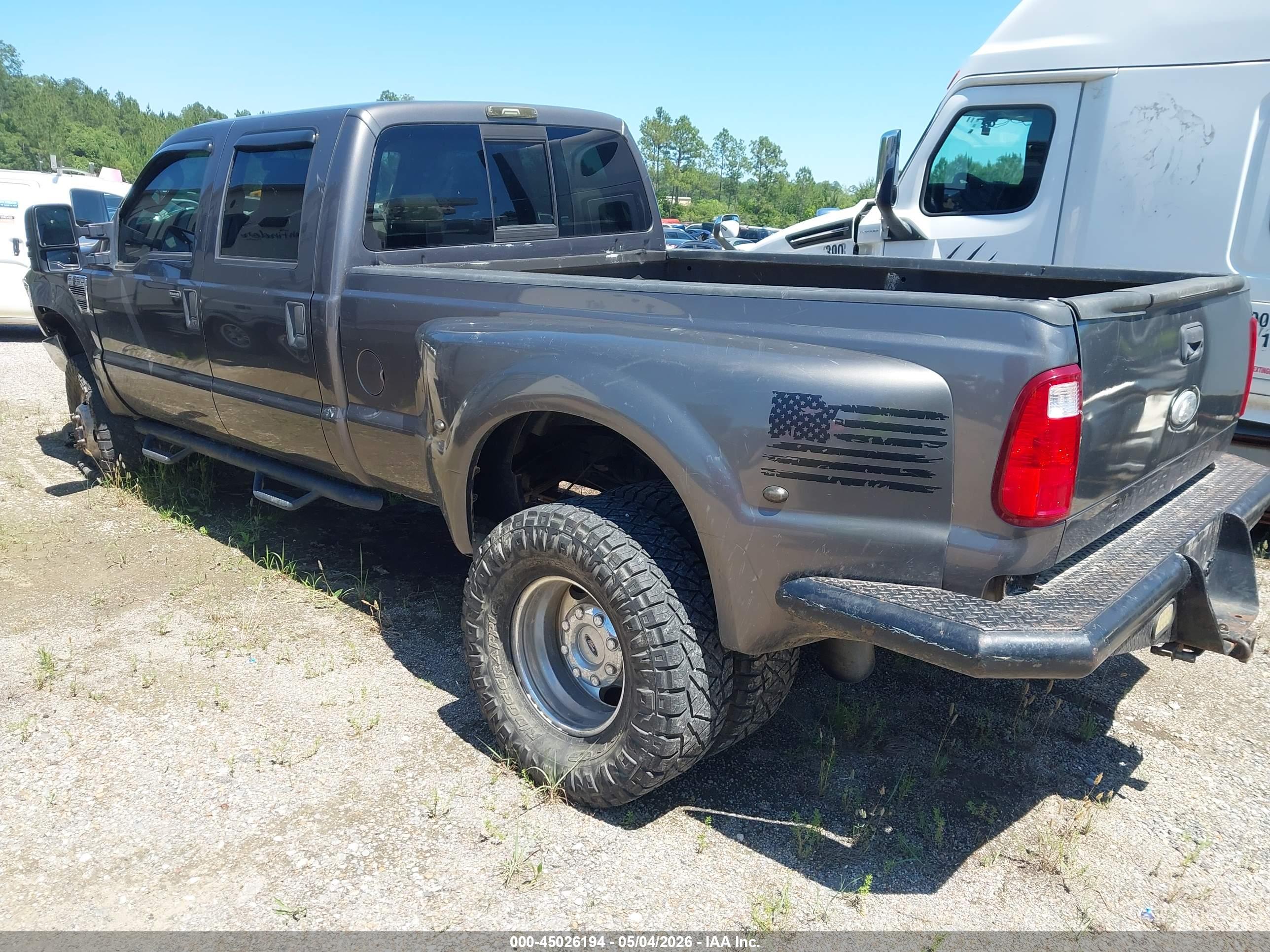 FORD F-350 image 3