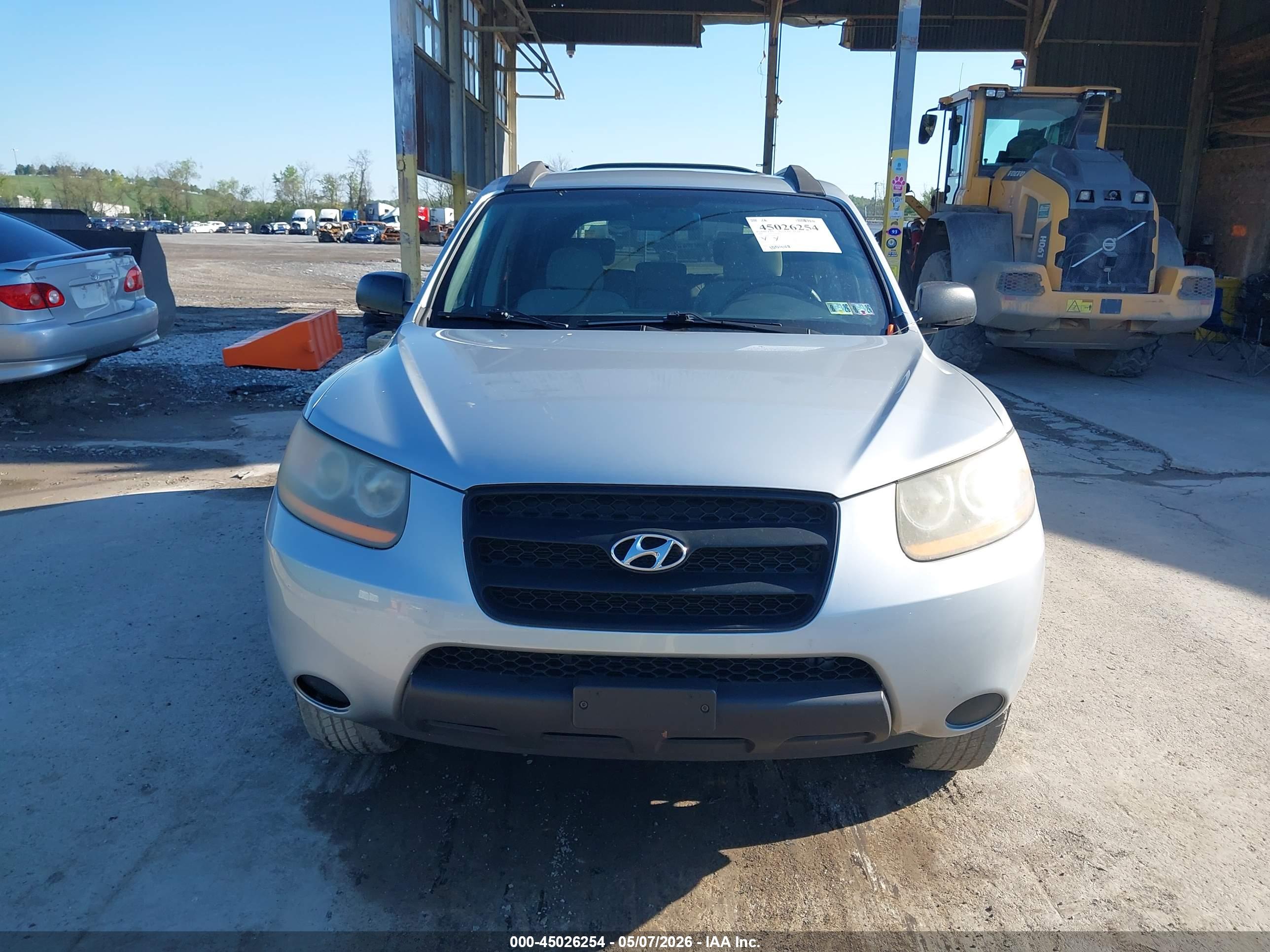 HYUNDAI SANTA image 6
