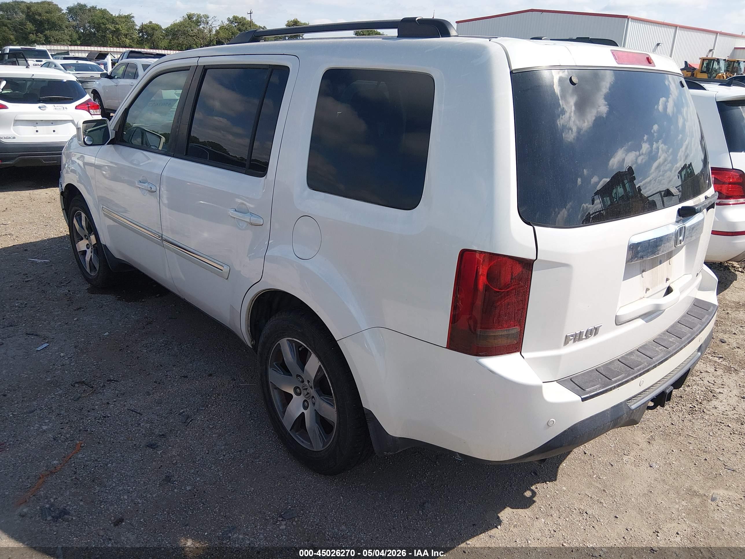 HONDA PILOT image 3