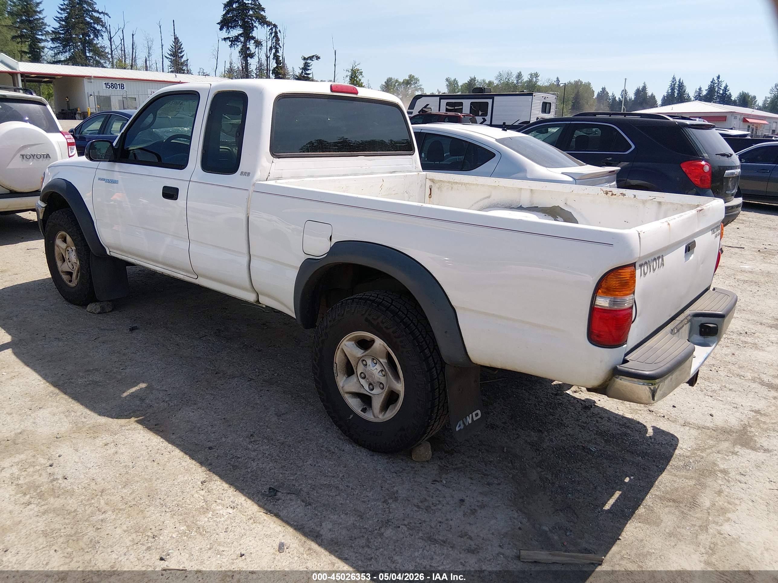 TOYOTA TACOMA image 3