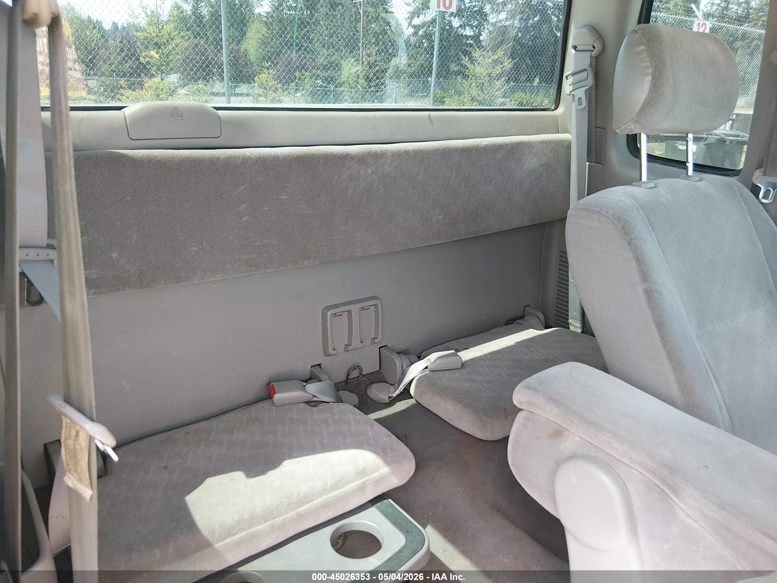 TOYOTA TACOMA image 8