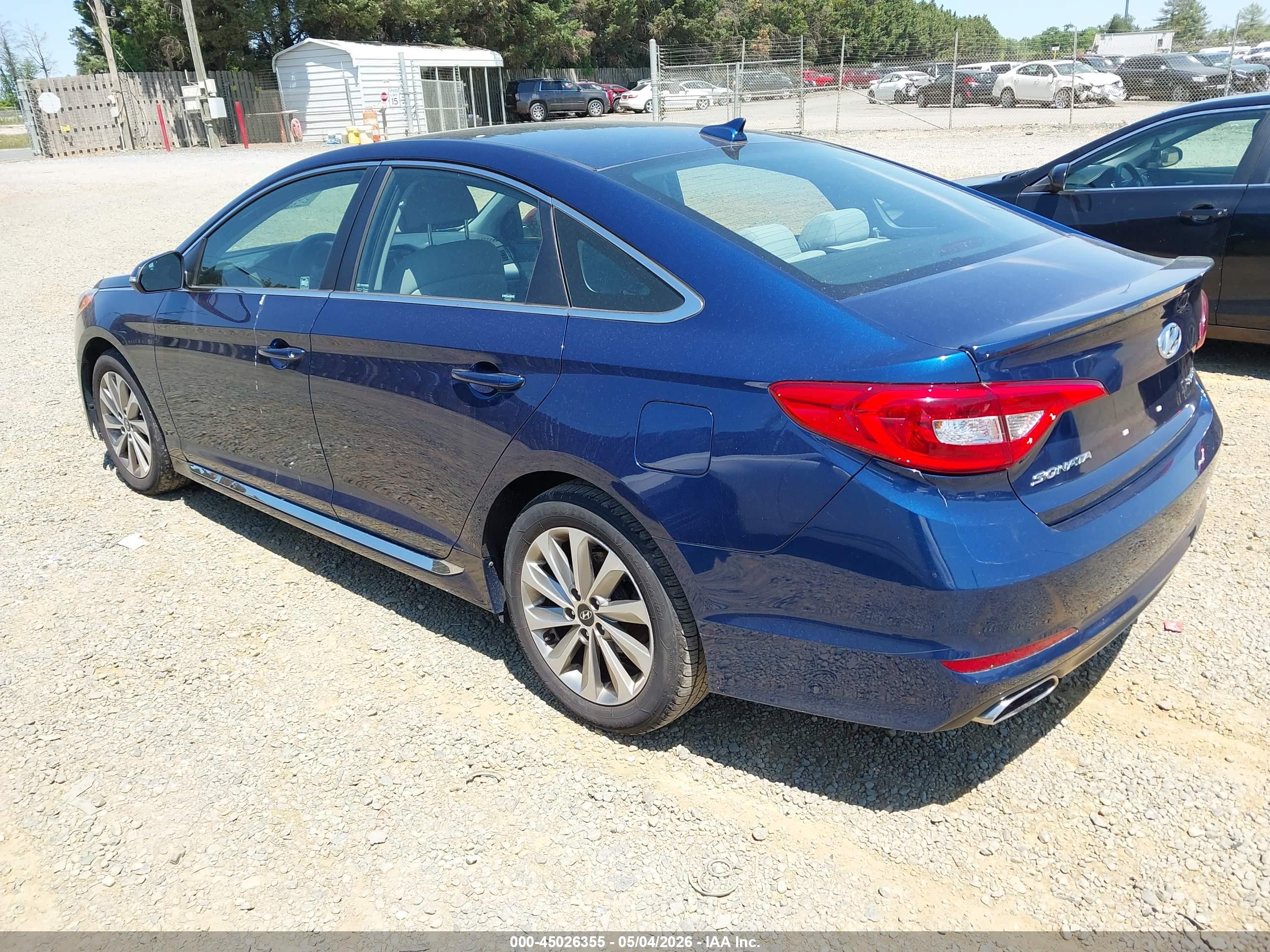 HYUNDAI SONATA image 3