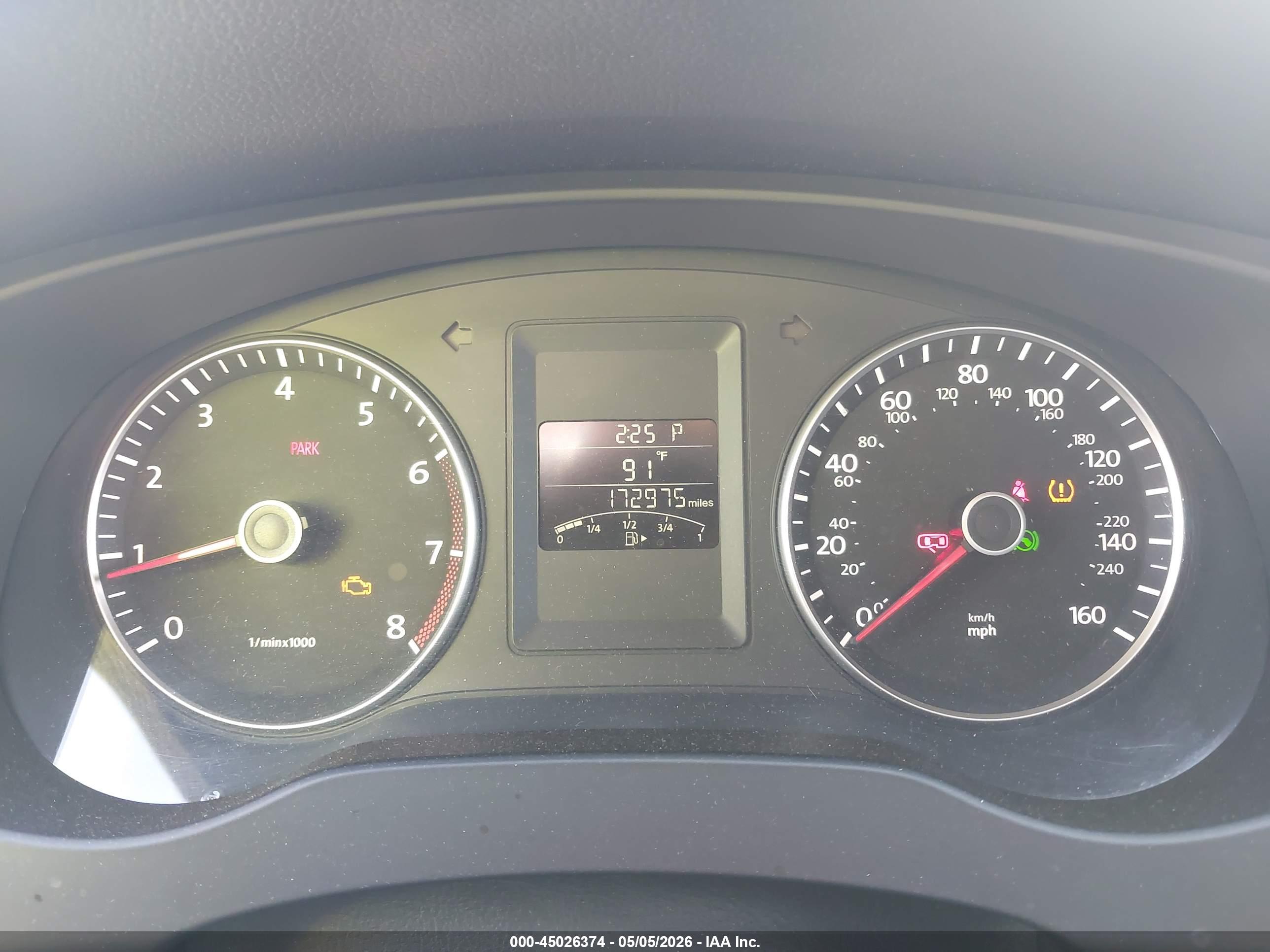VOLKSWAGEN JETTA image 7
