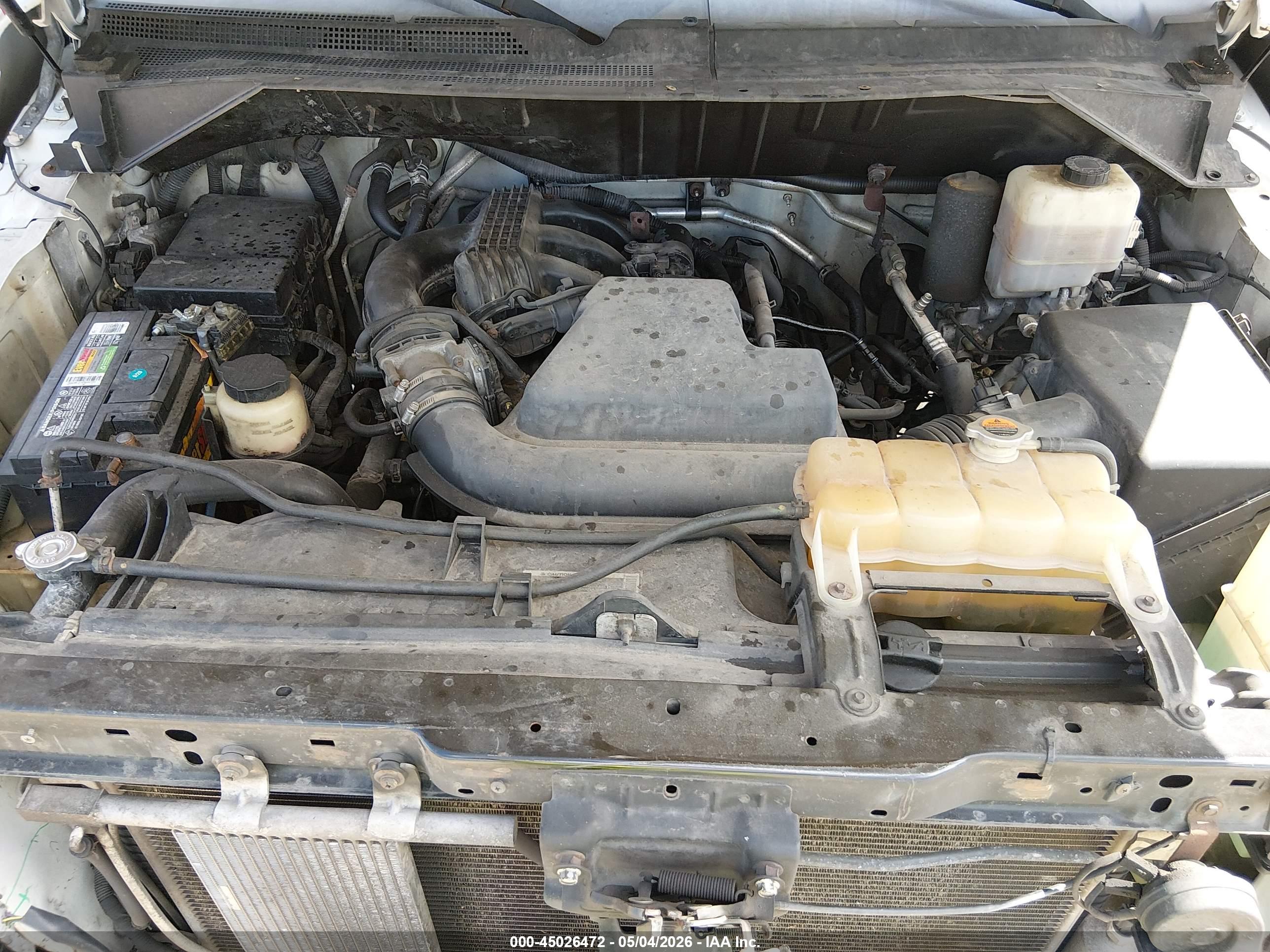 NISSAN NV image 10