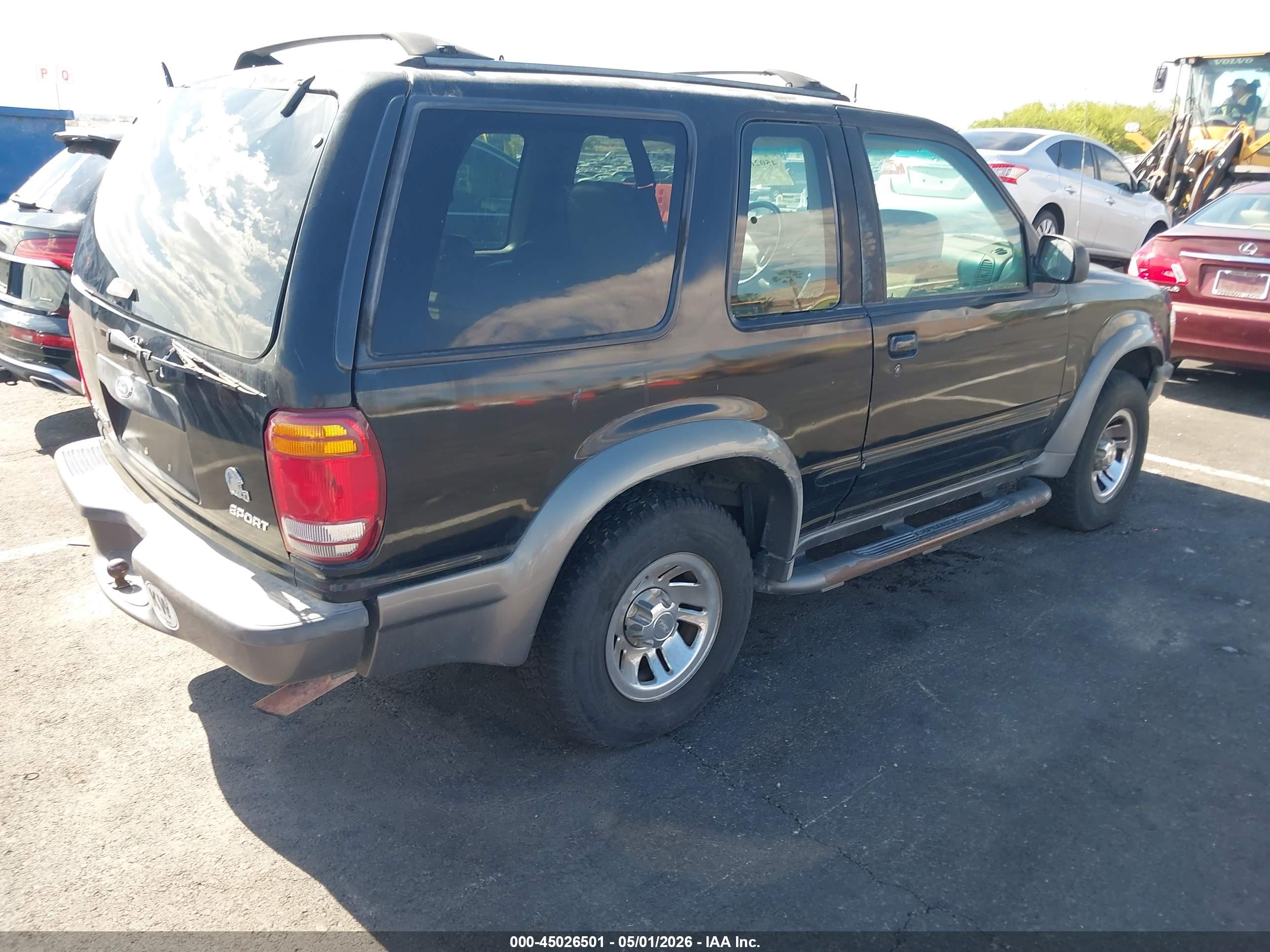 FORD EXPLORER image 4