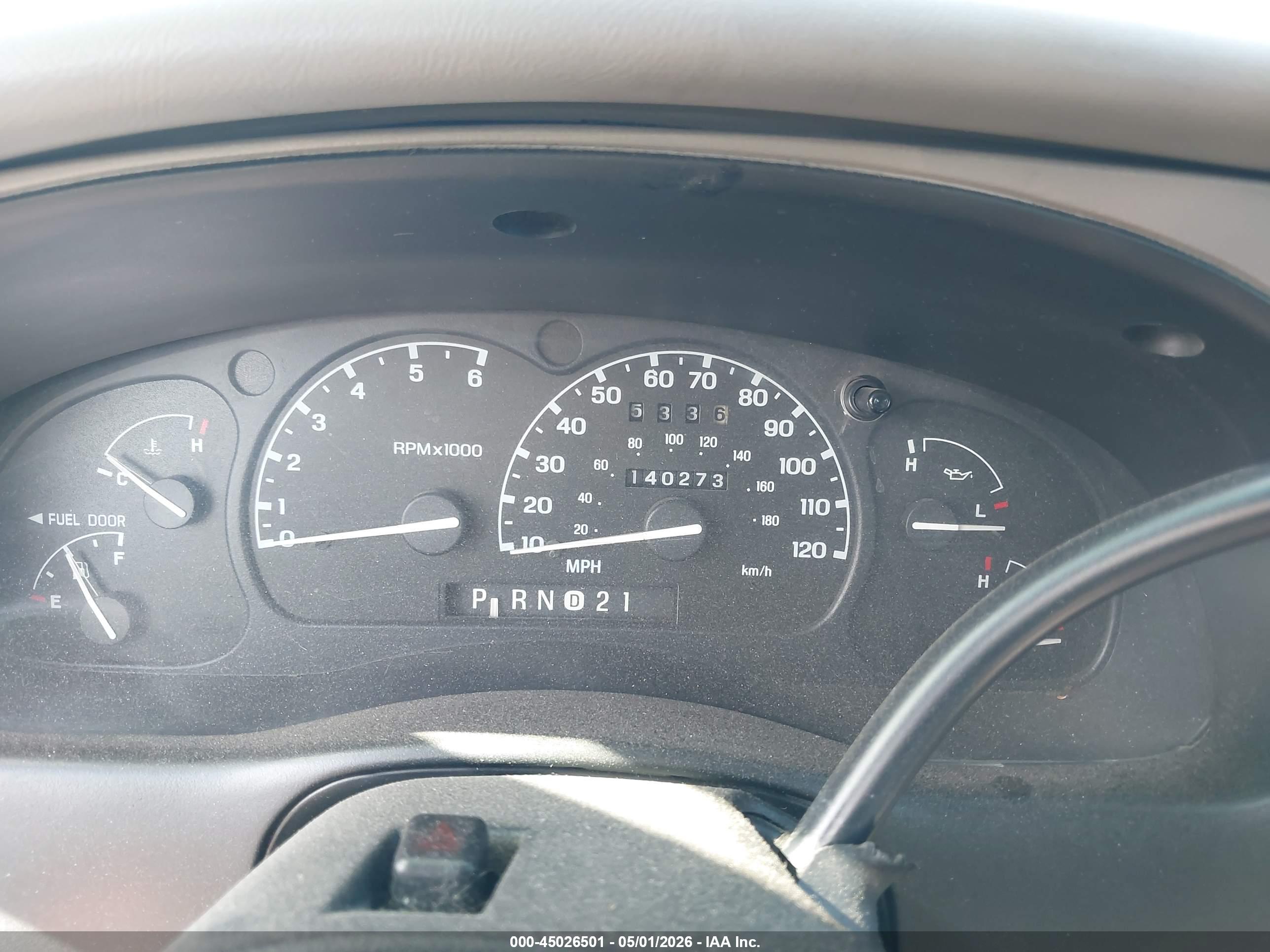 FORD EXPLORER image 7