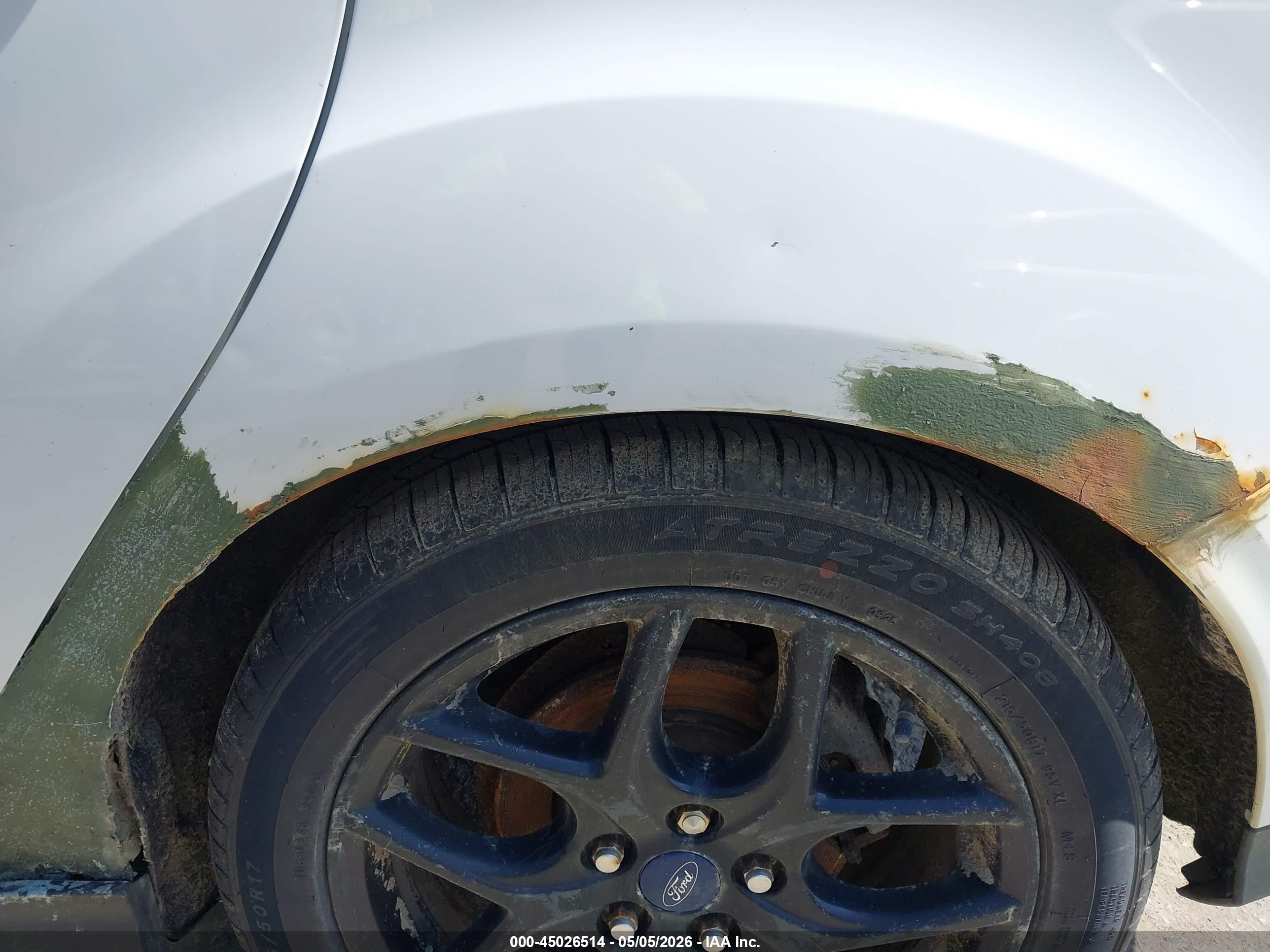 FORD FOCUS image 6