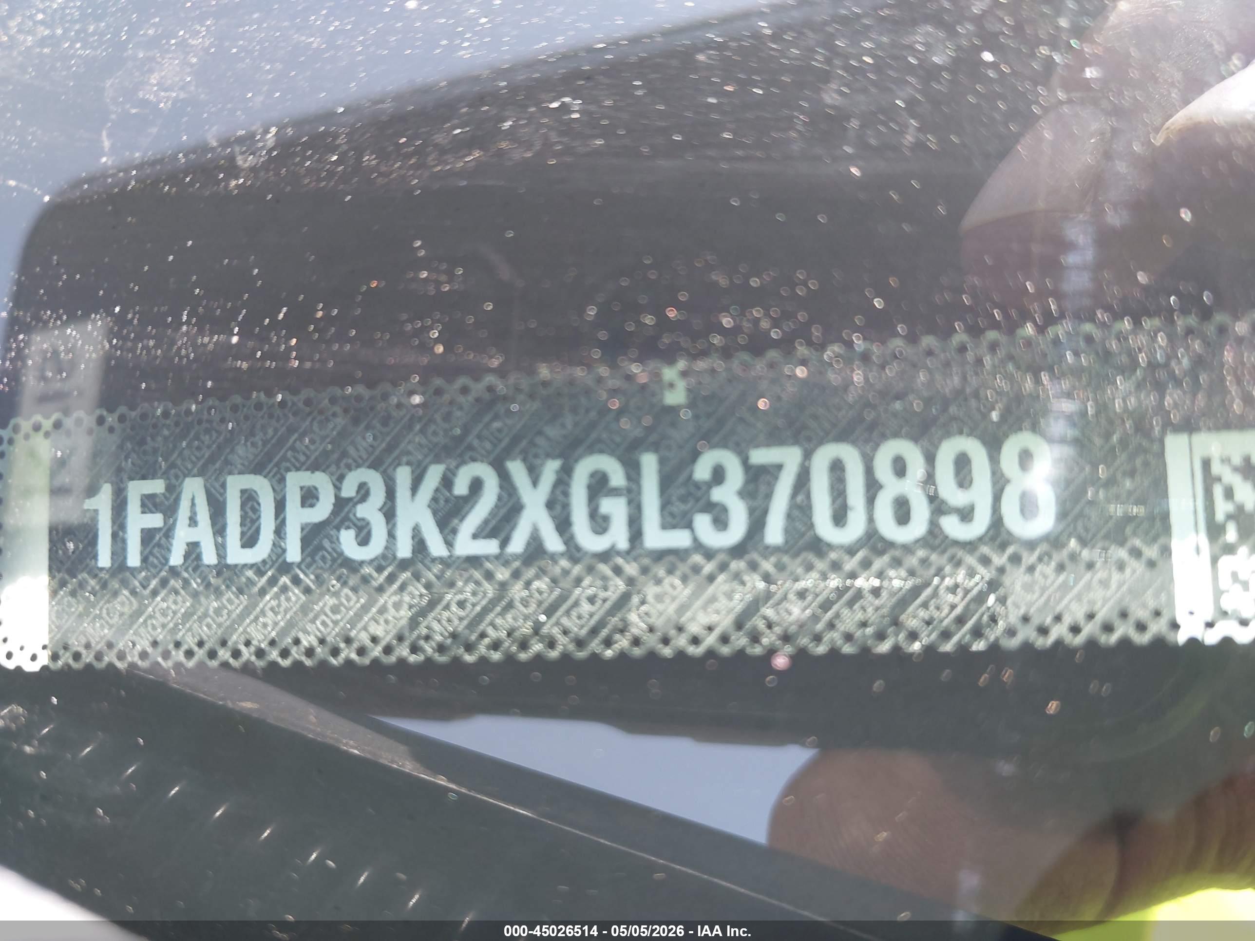 FORD FOCUS image 9