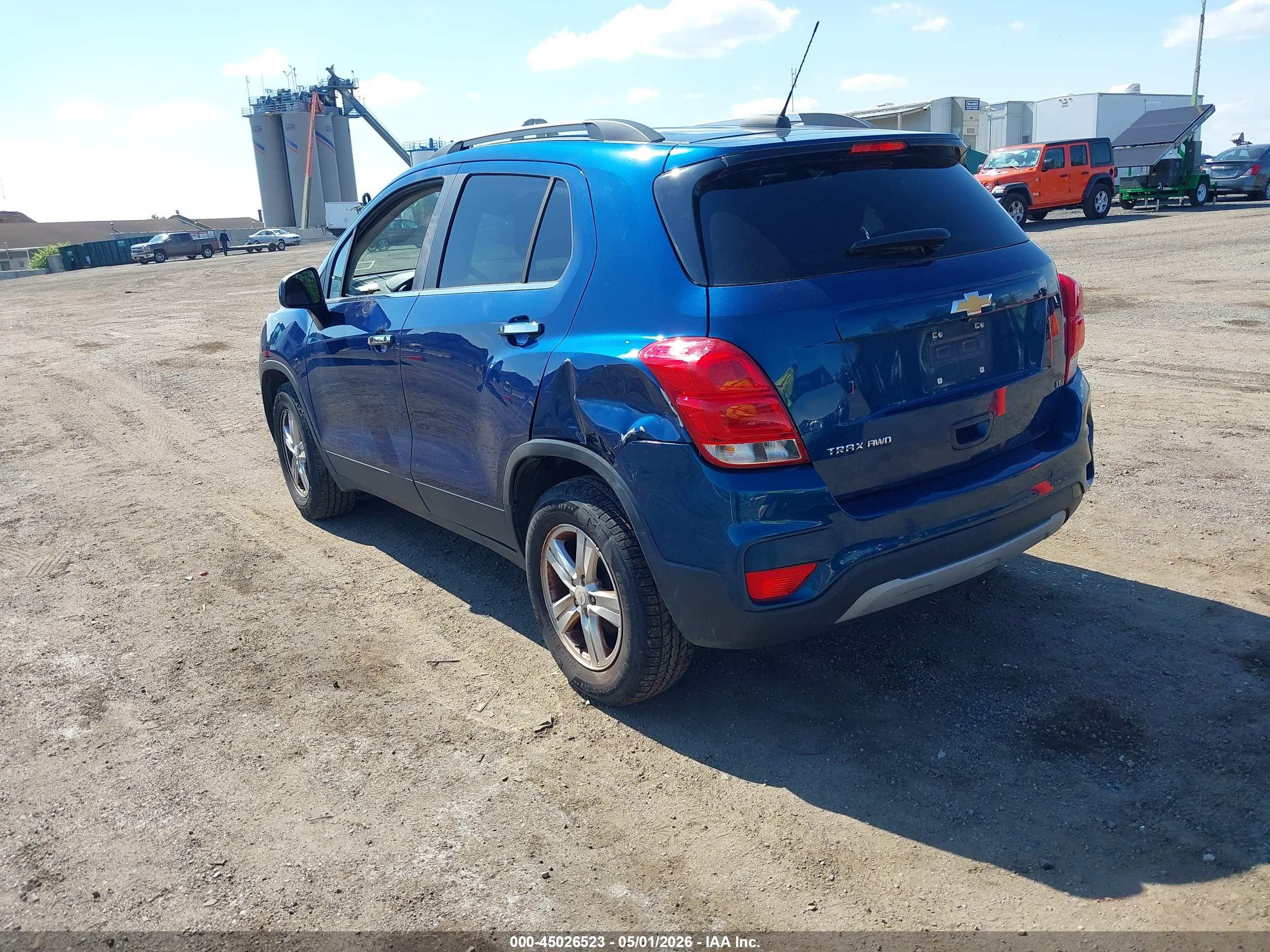 CHEVROLET TRAX image 3